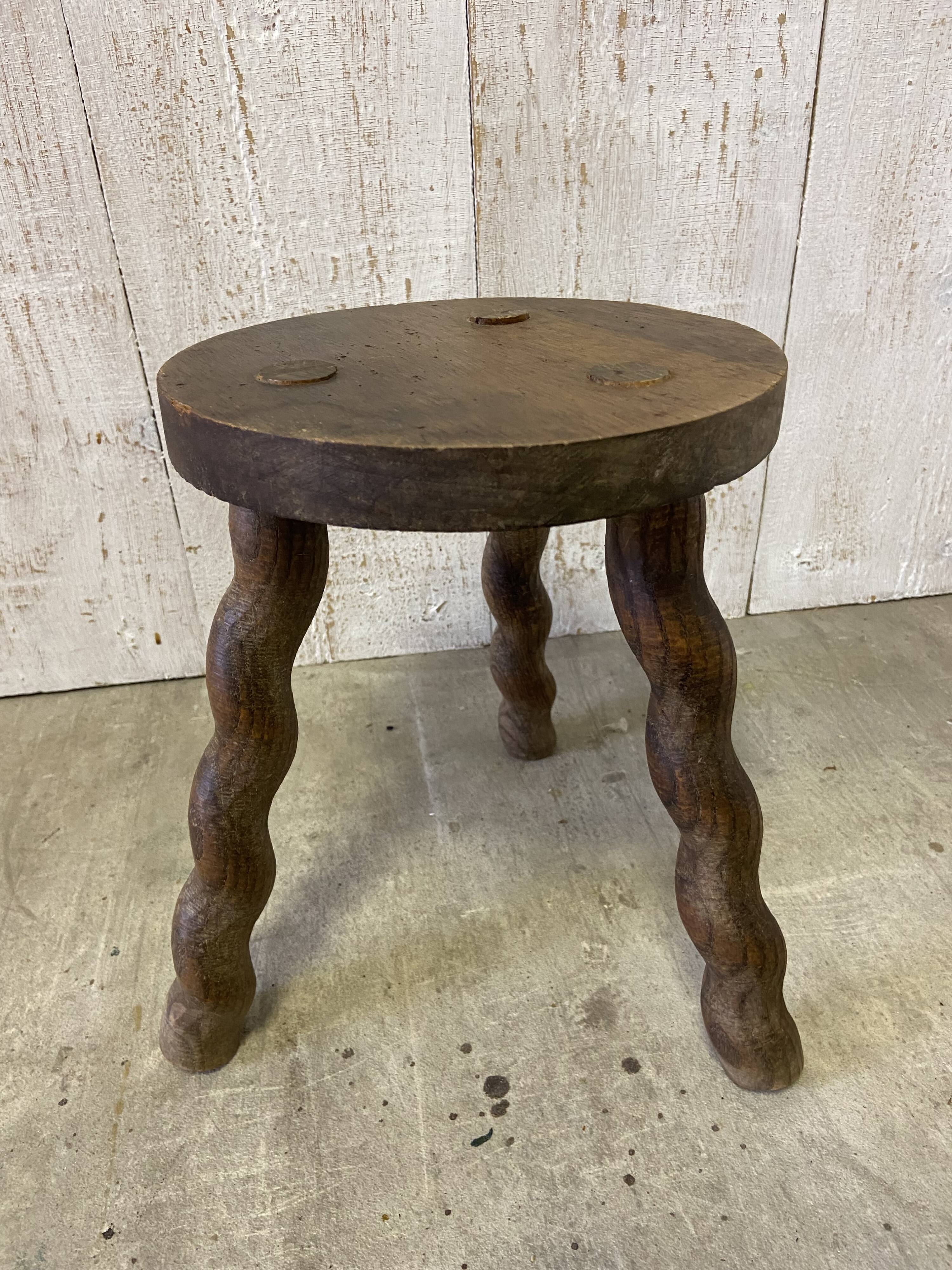 Vintage tripod stool