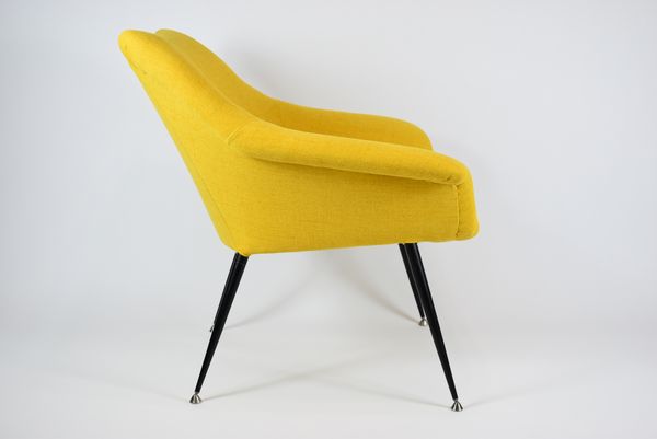 Fauteuil Mid-century Shell années 1960 NRD tissu jaune, restauré