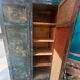 Armoire patinée vintage