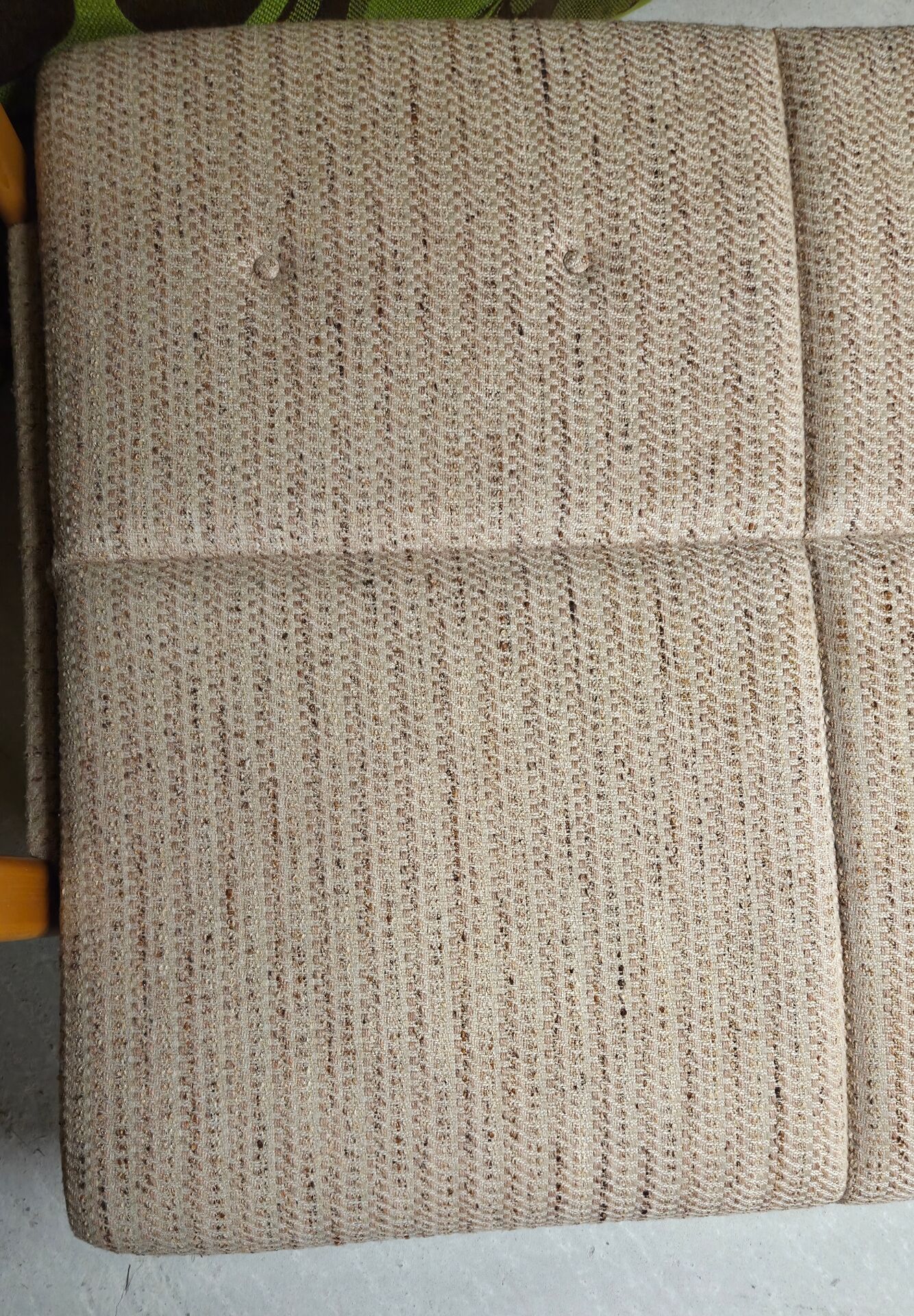 Vintage 1970s convertible sofa/daybed