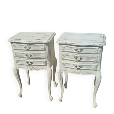 Paire de chevets style Louis XV patinés