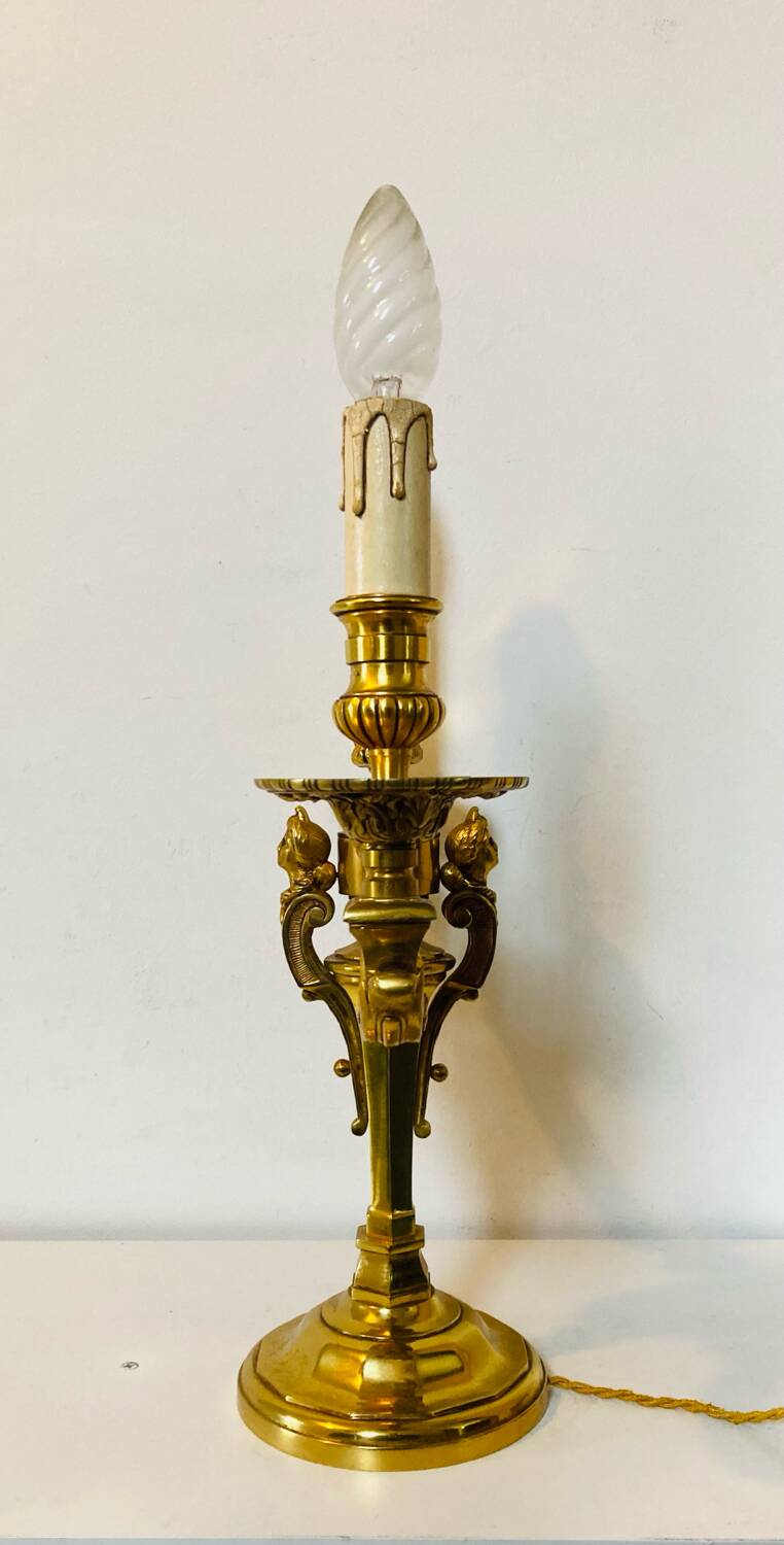 Chandelier en bronze à décors de putti et cariatides, début XXe