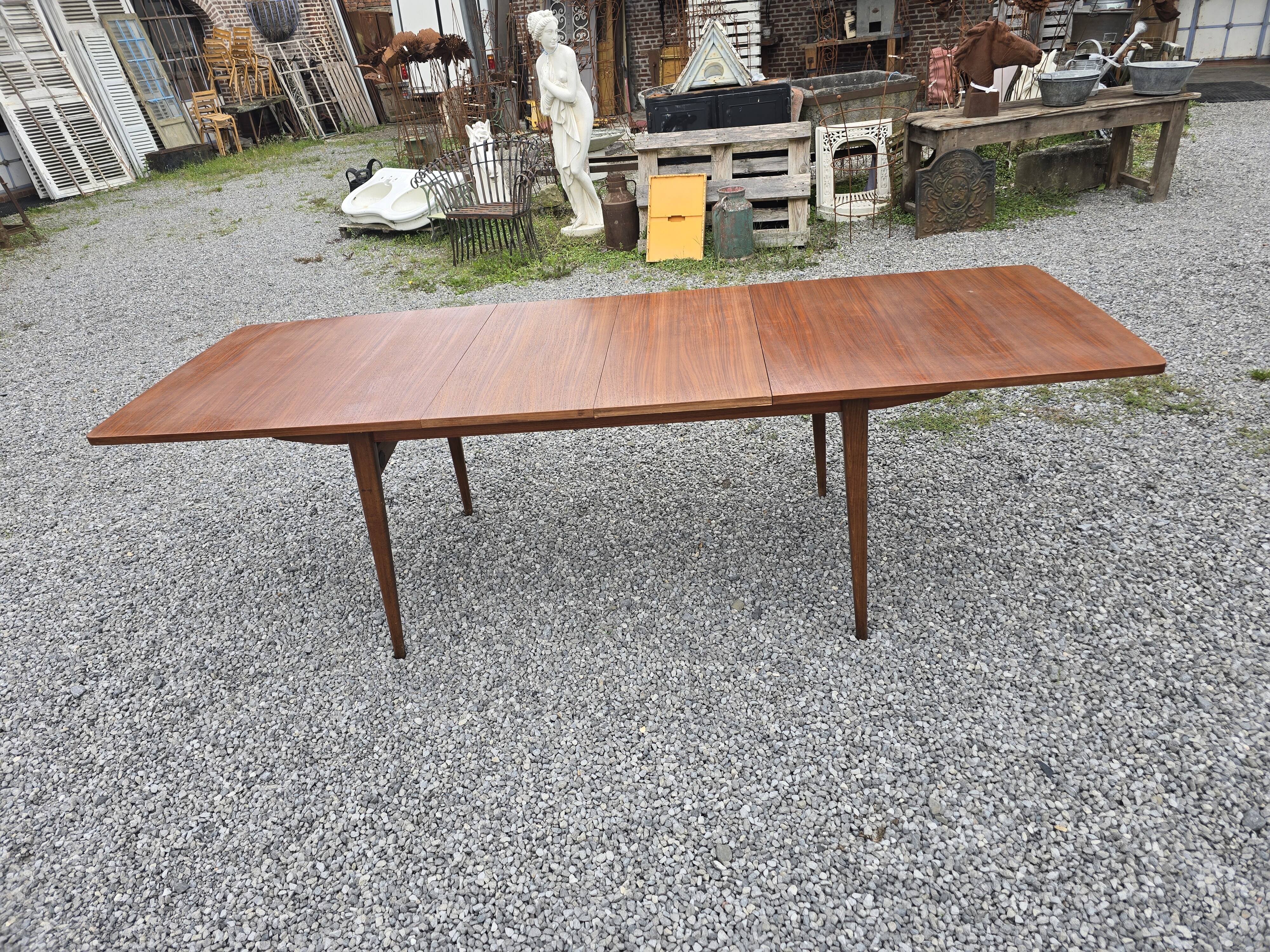 Scandinavian extendable table from the 60s in teak, 250cm L
