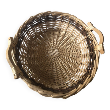 Vintage wicker basket
