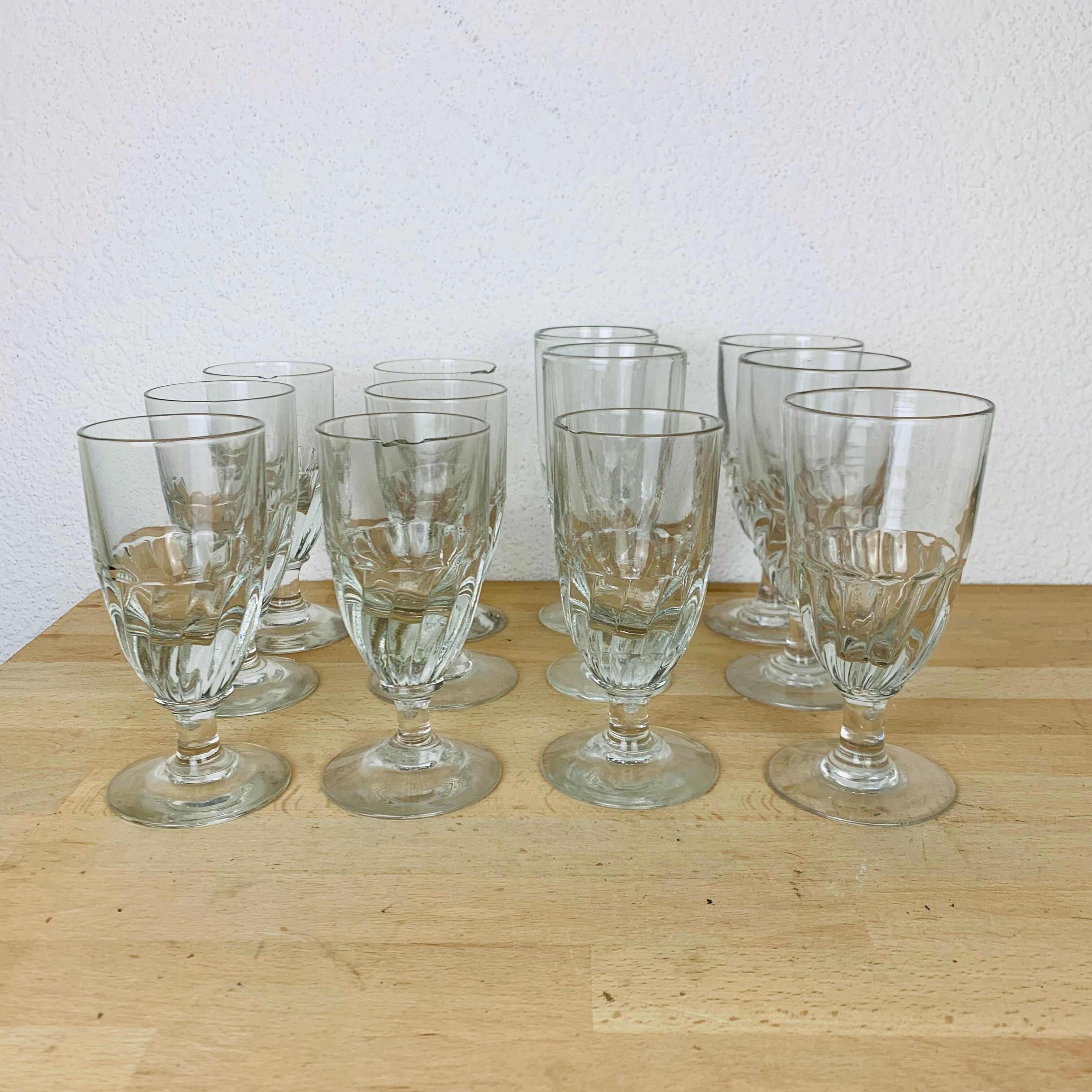10 artisanal absinthe glasses