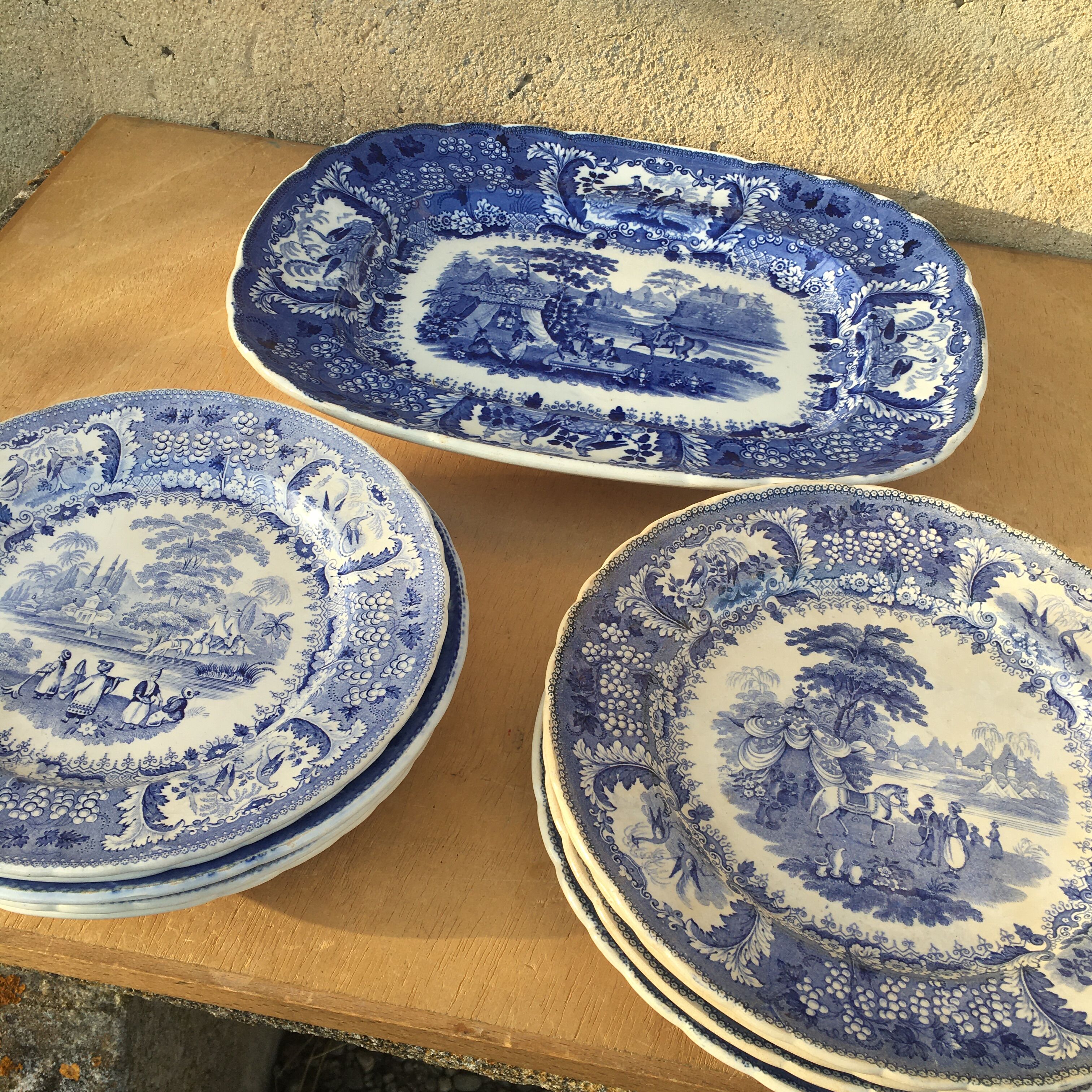 Service de table - « Turquerie » -  Johnston & Vieillard - céramique bordeaux