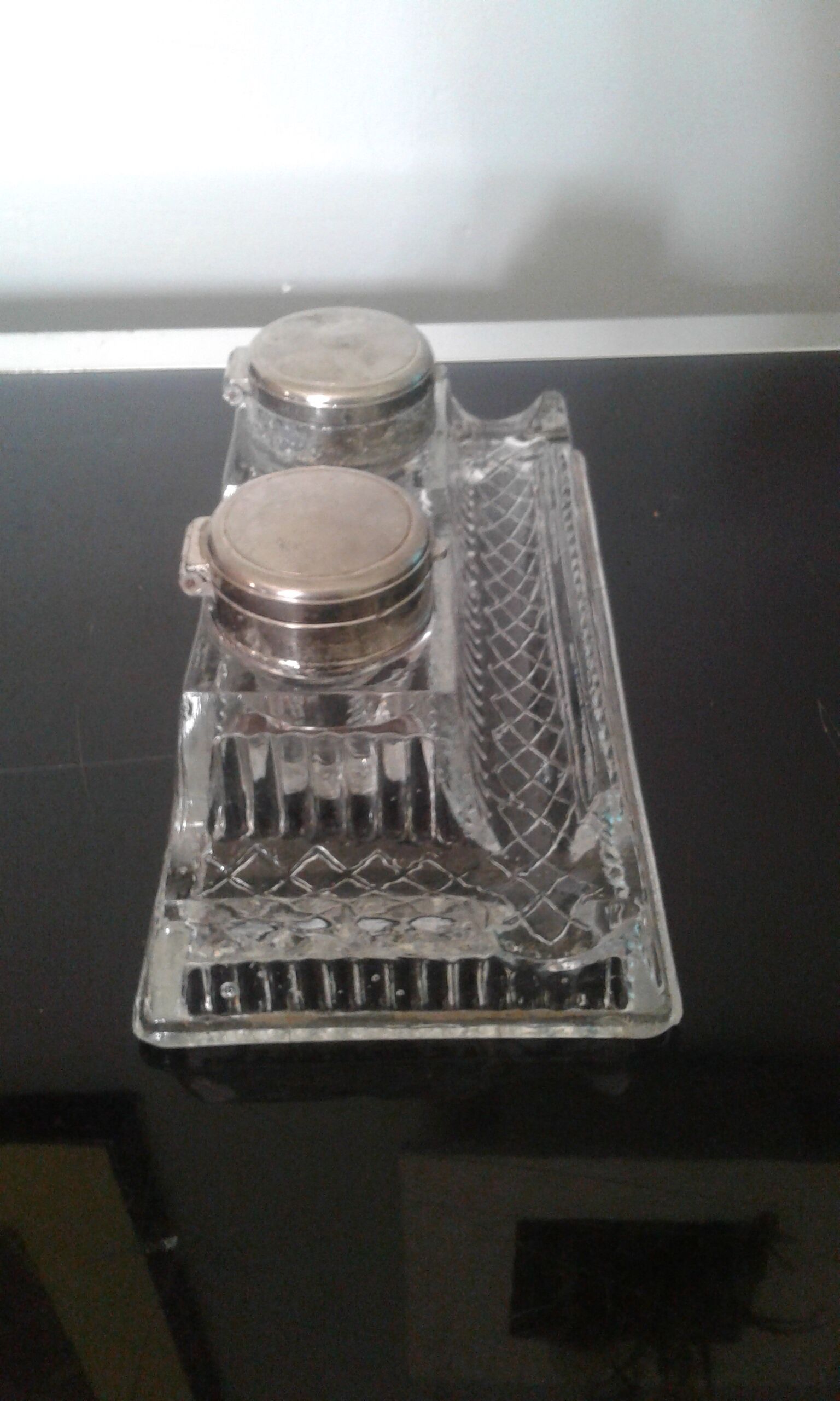Double antique glass inkwell