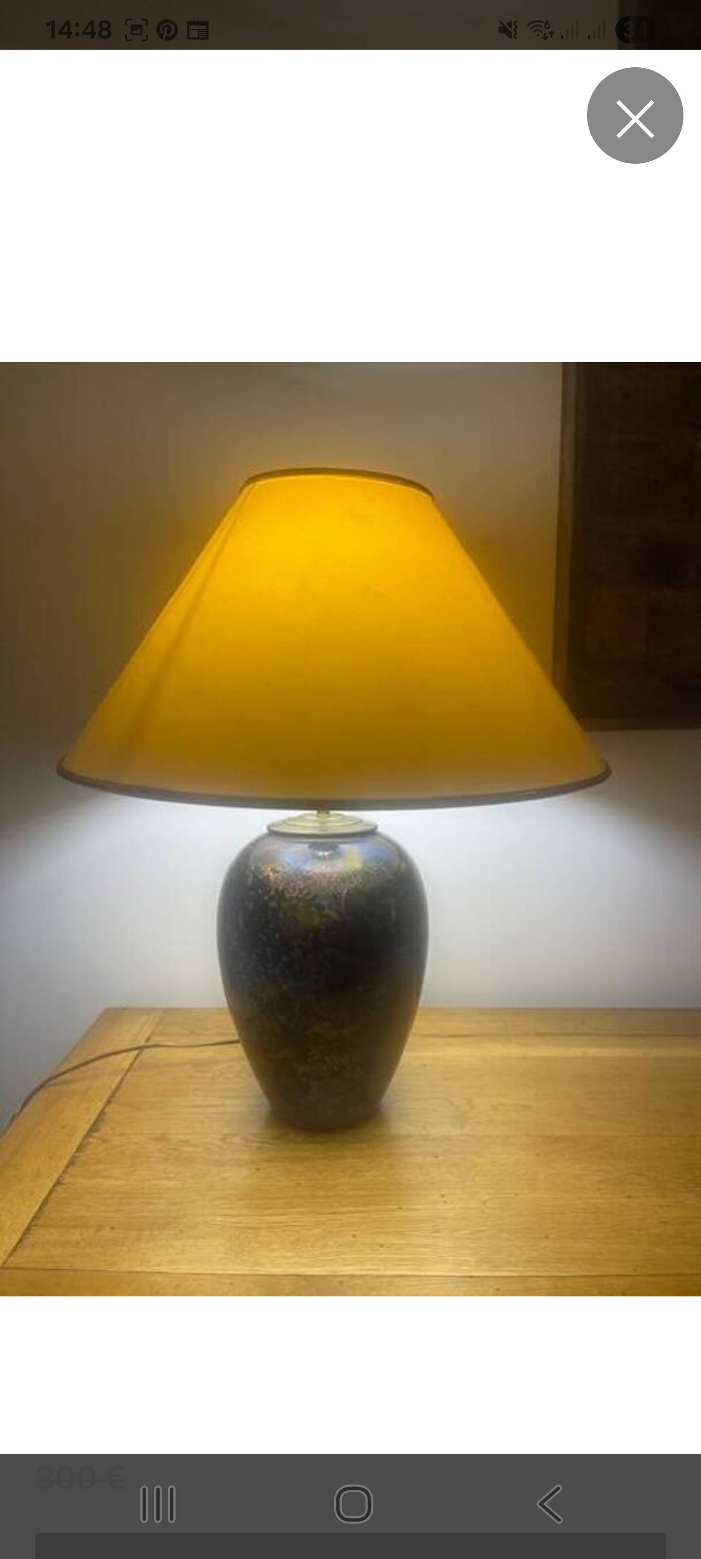 Lacquered line lamp