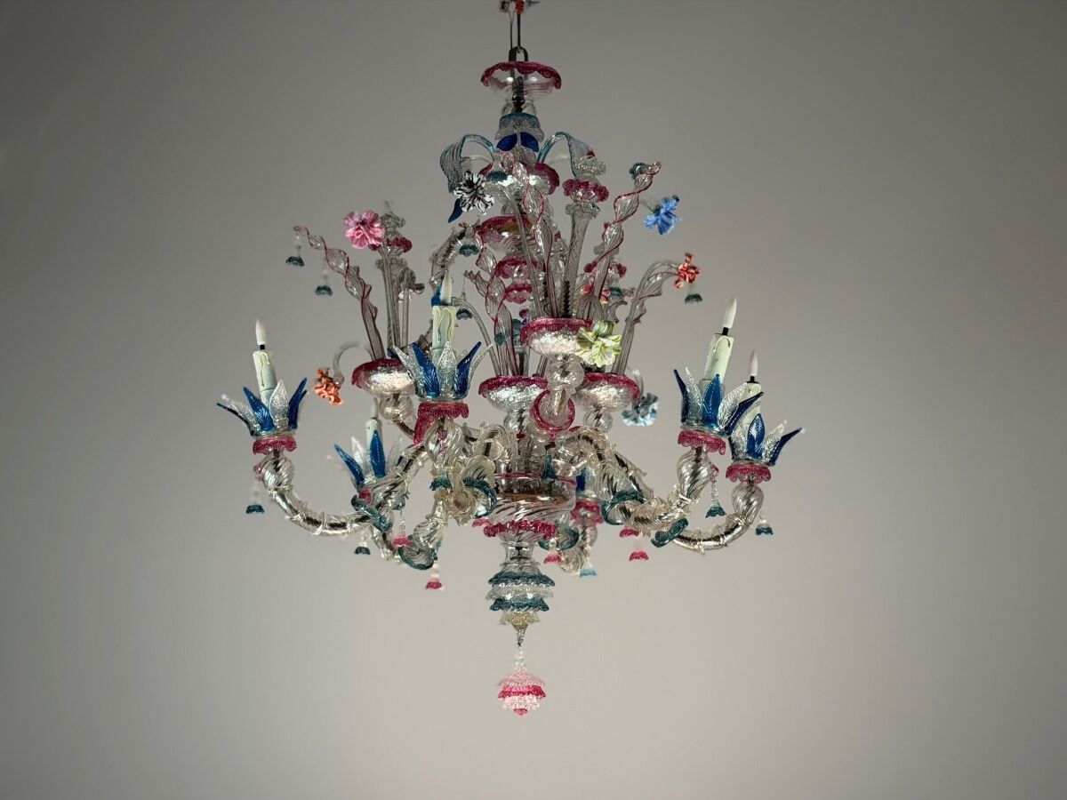 Venetian Rezzonico chandelier made of Murano glass circa 1900