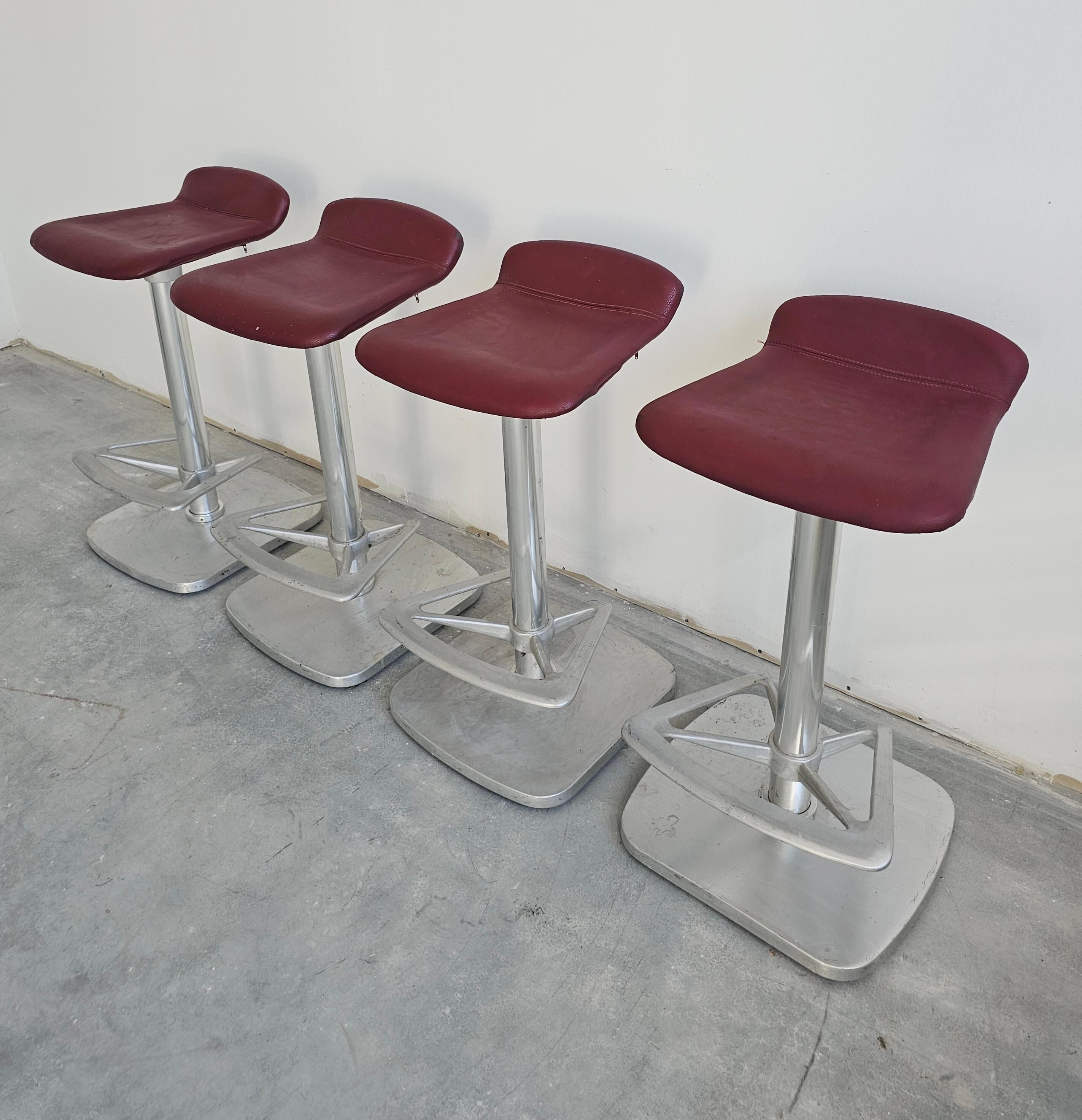 Set of 4 postmodern bar stools by Indecasa, design by Joan Casas, 1980s.