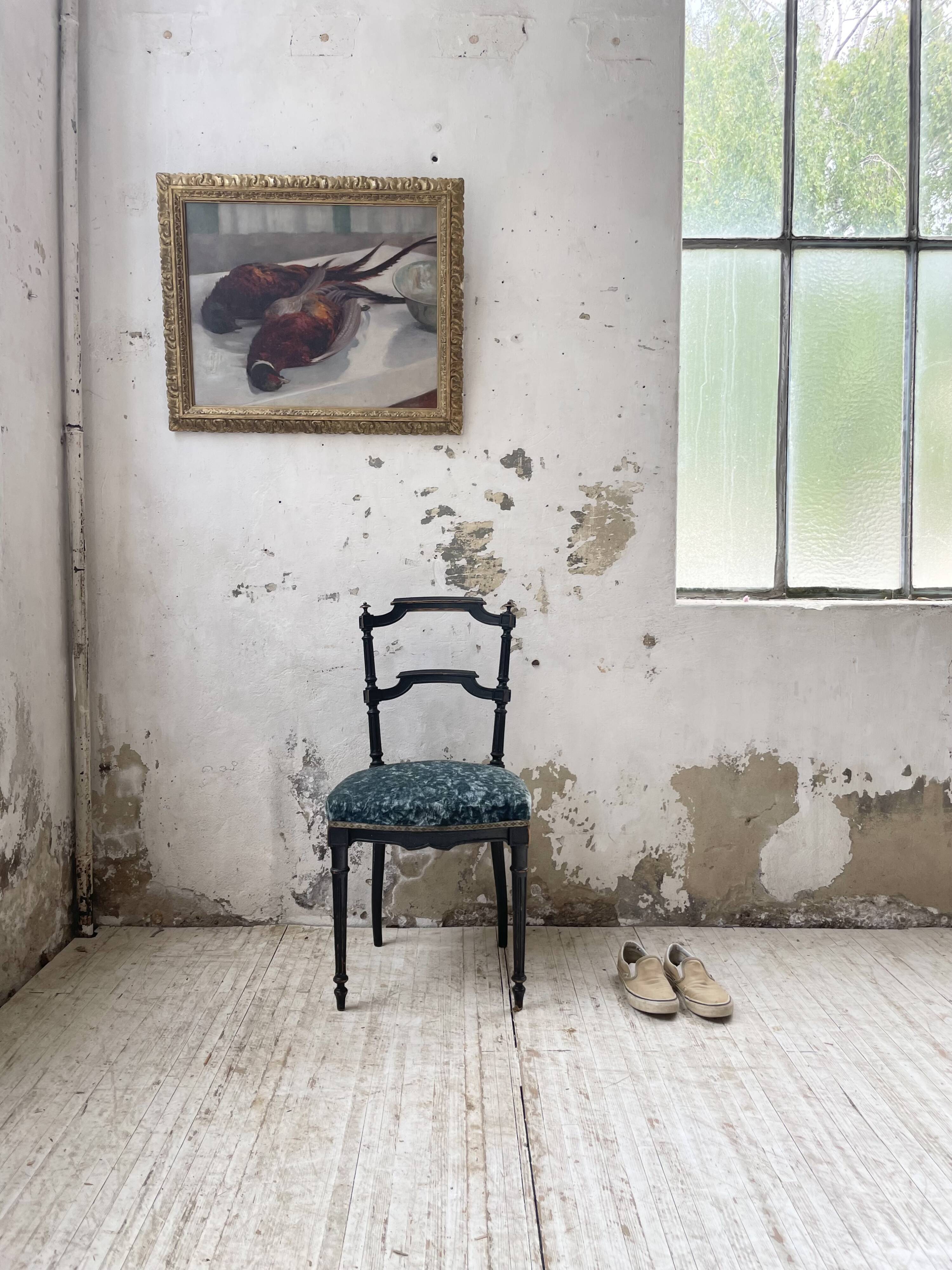 Chaise Napoléon 3 velours bleu