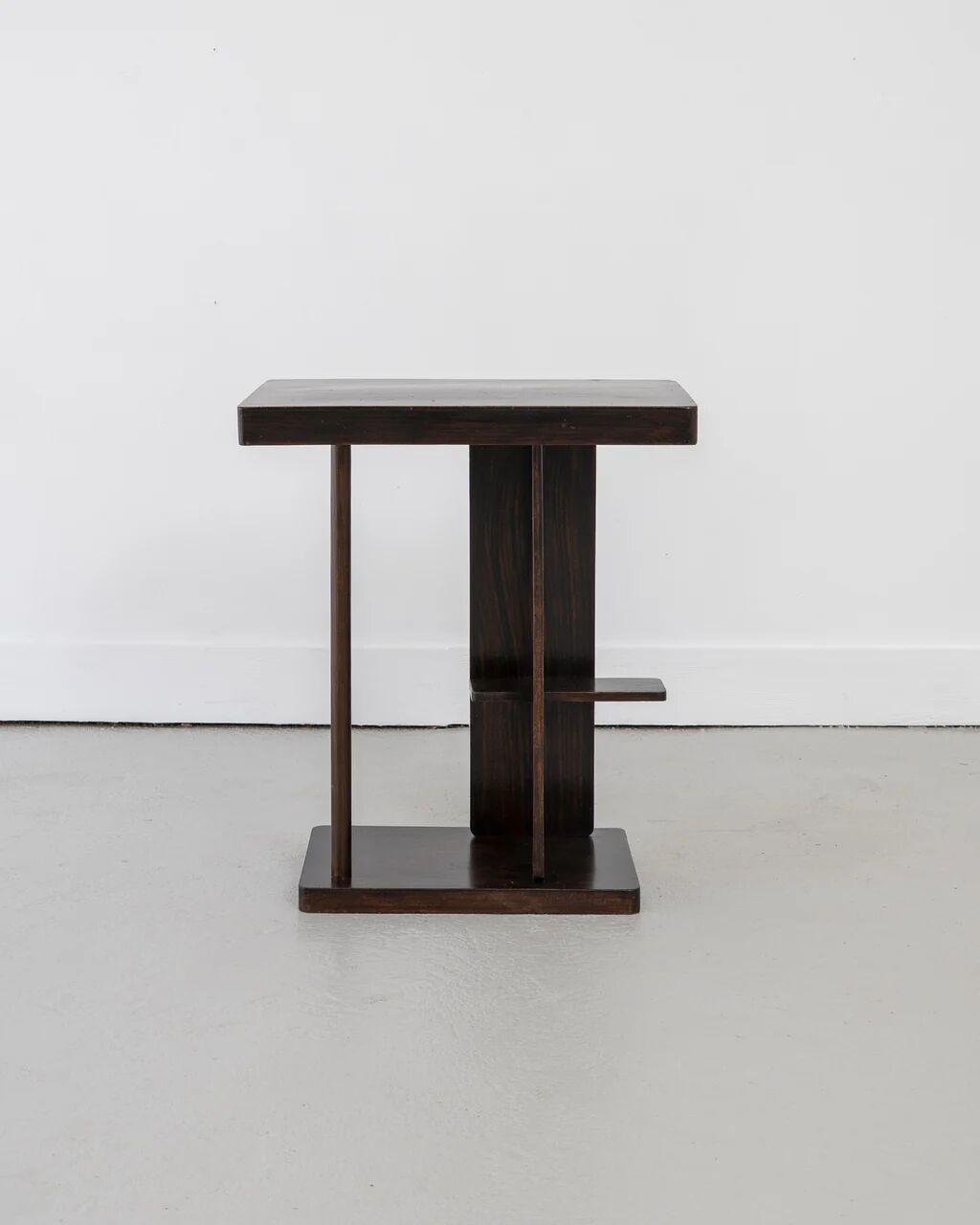 Table console moderniste, France, vers 1930