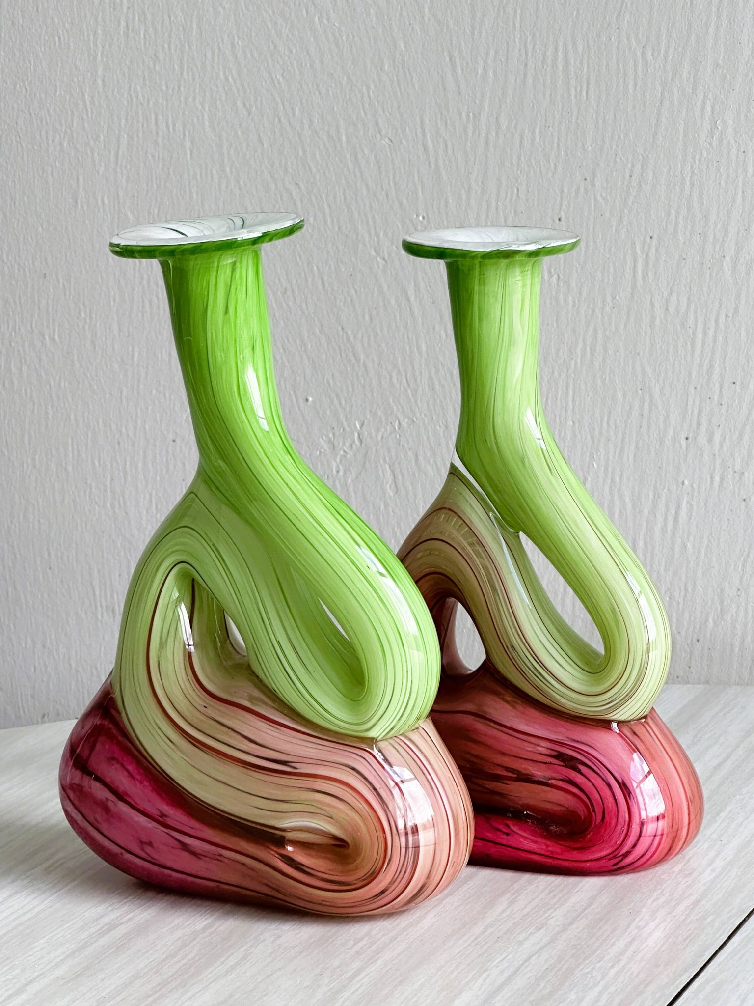 2 vases soliflores en verre soufflé