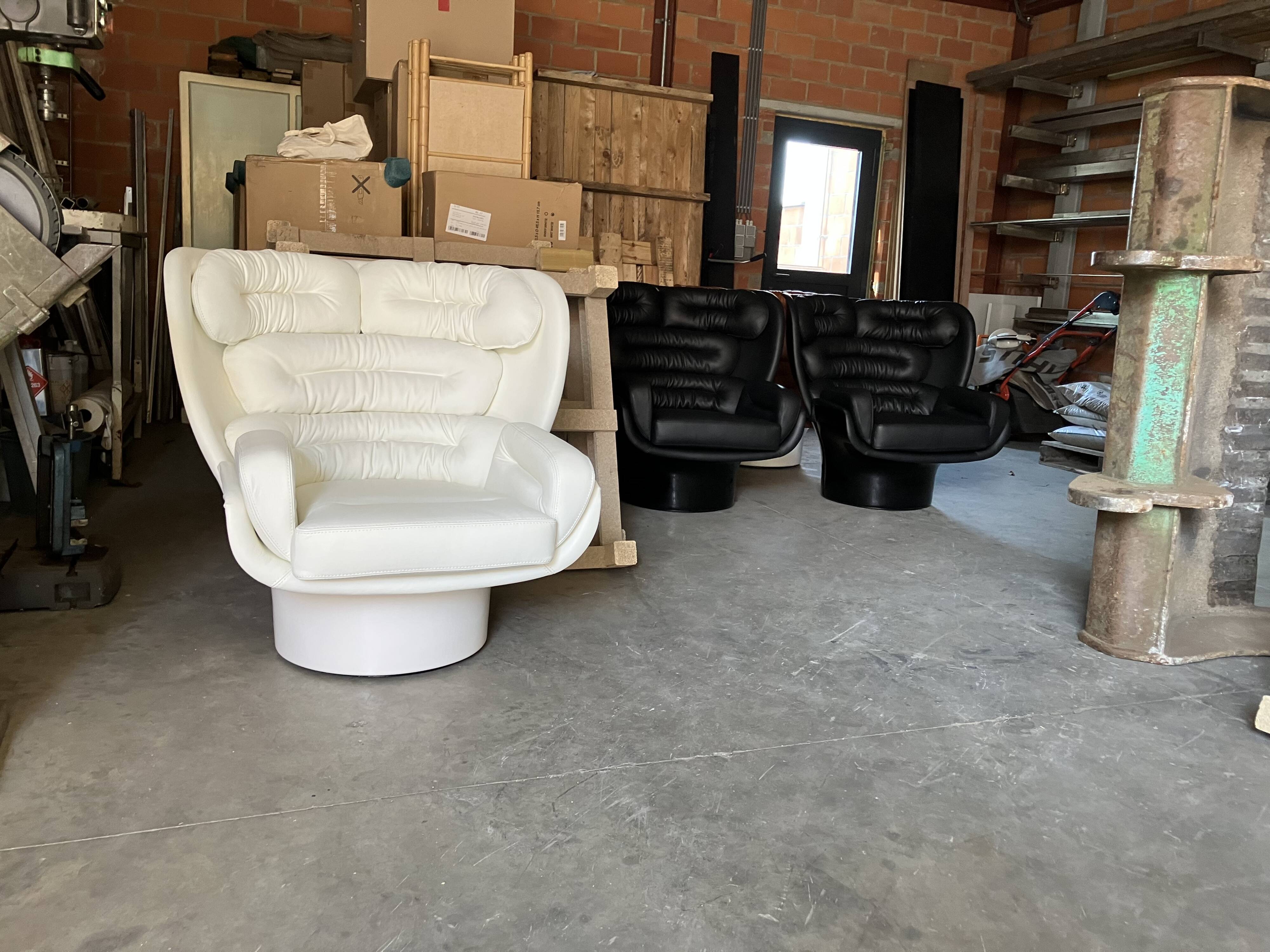 White Elda Joe Colombo chair Longhi, new condition!