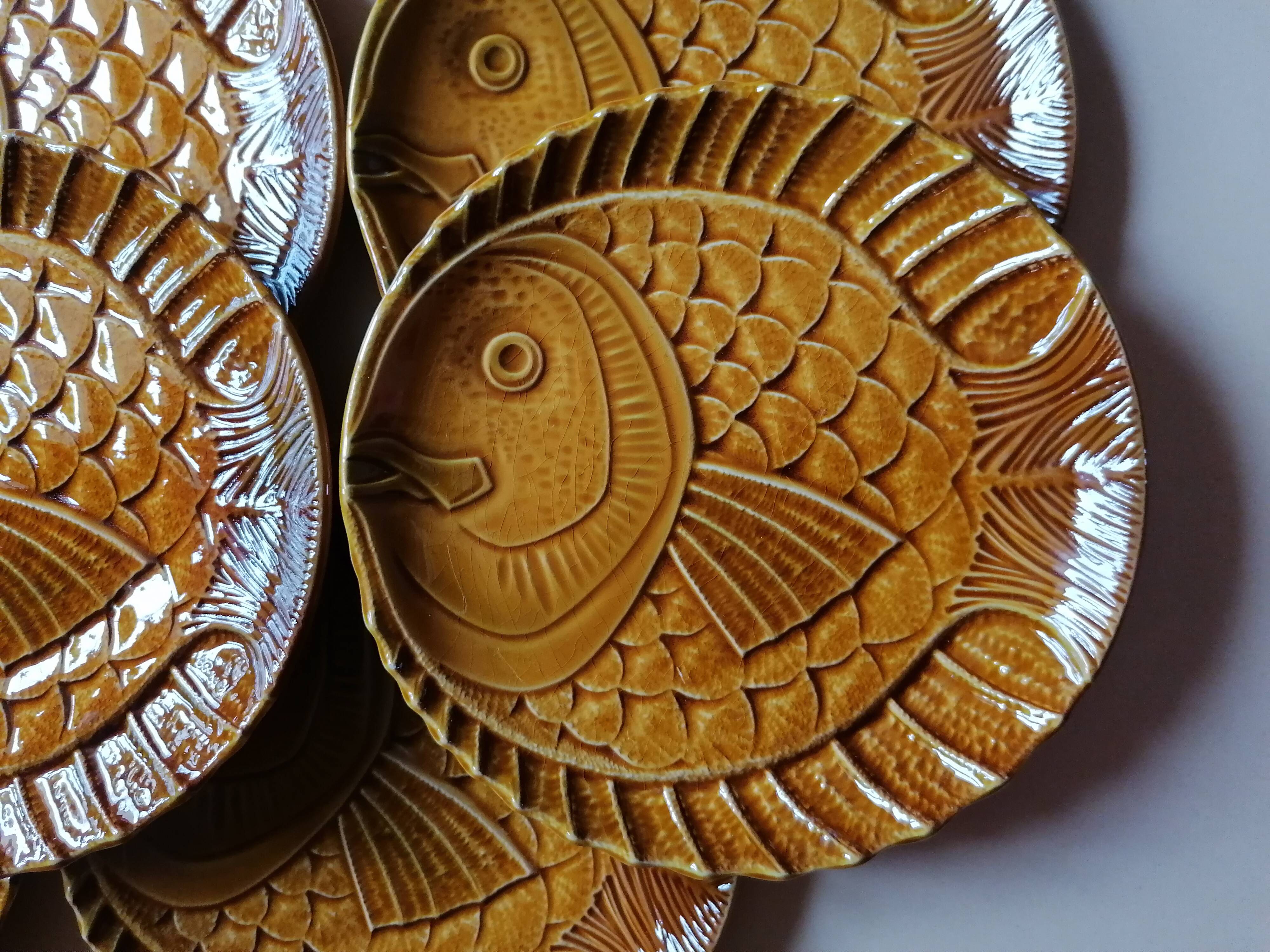 6 plates the art workshops of Revernay France