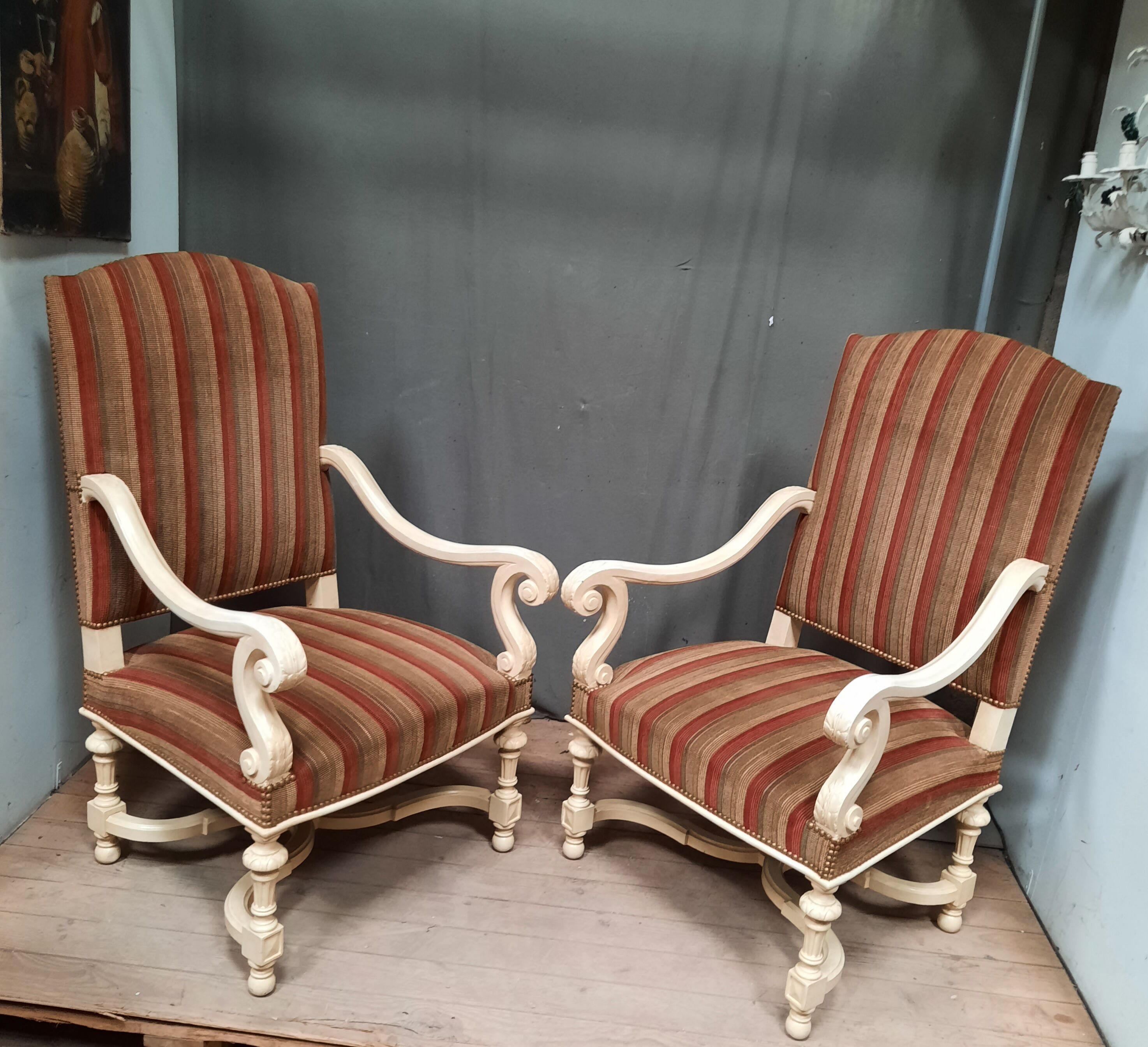 Pair of armchairs