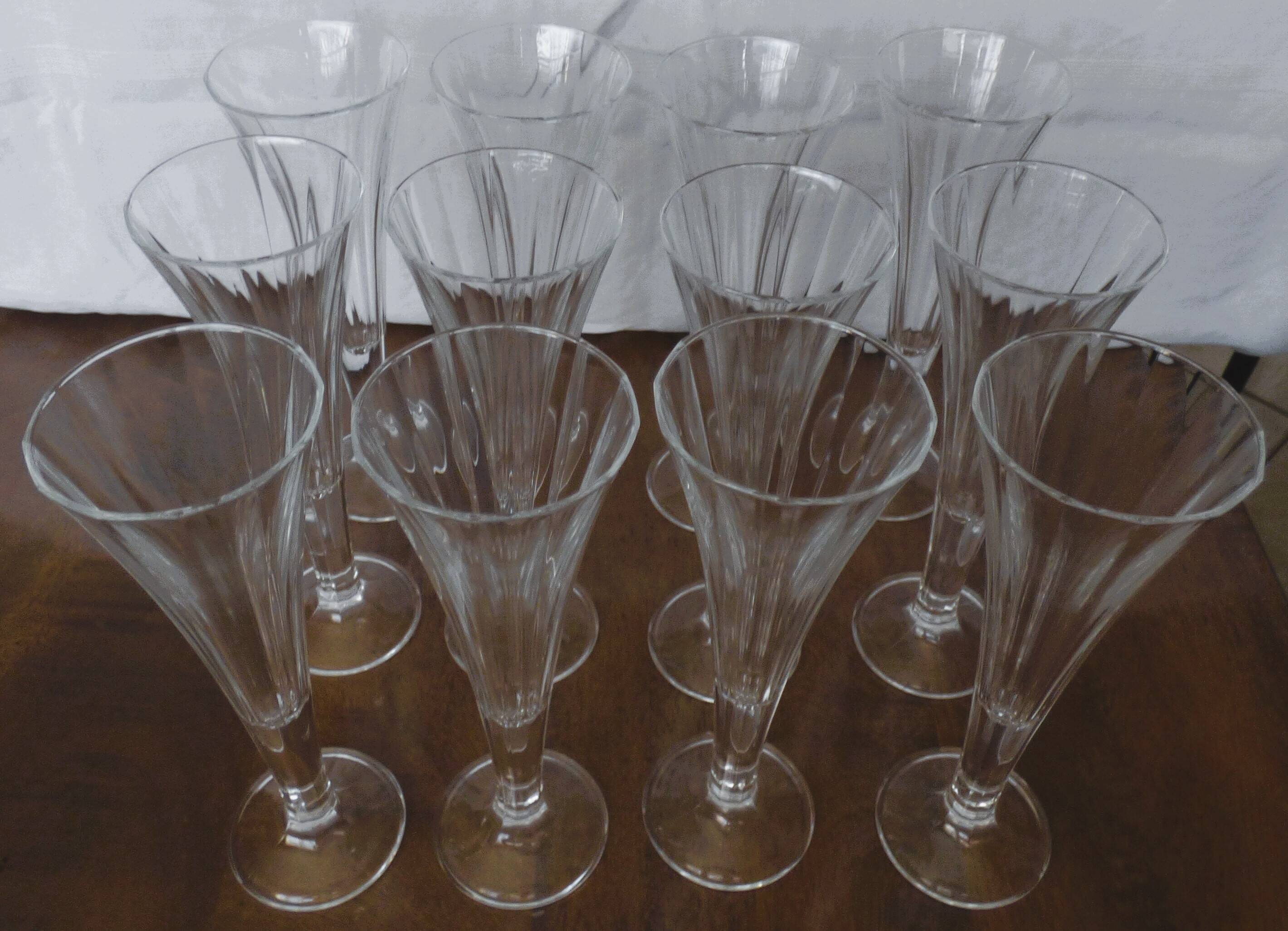 12 vintage champagne flutes