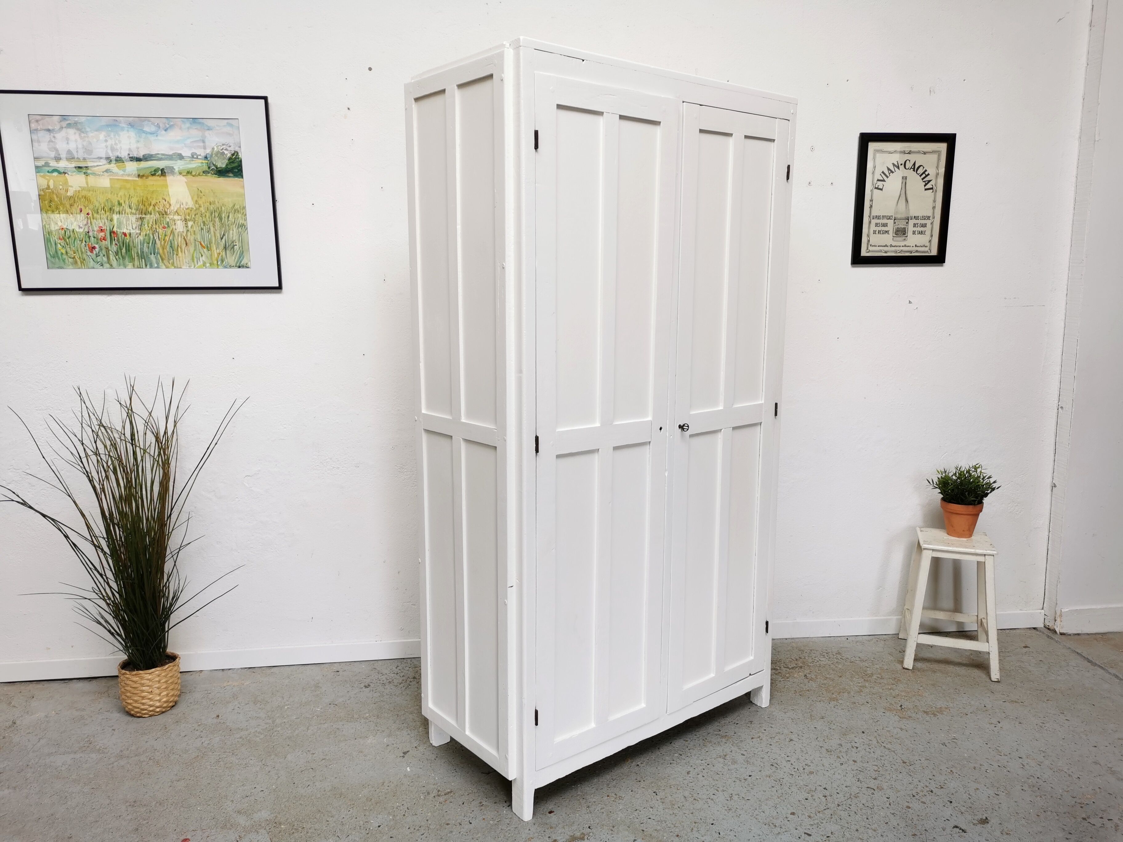 Vintage Parisian wardrobe