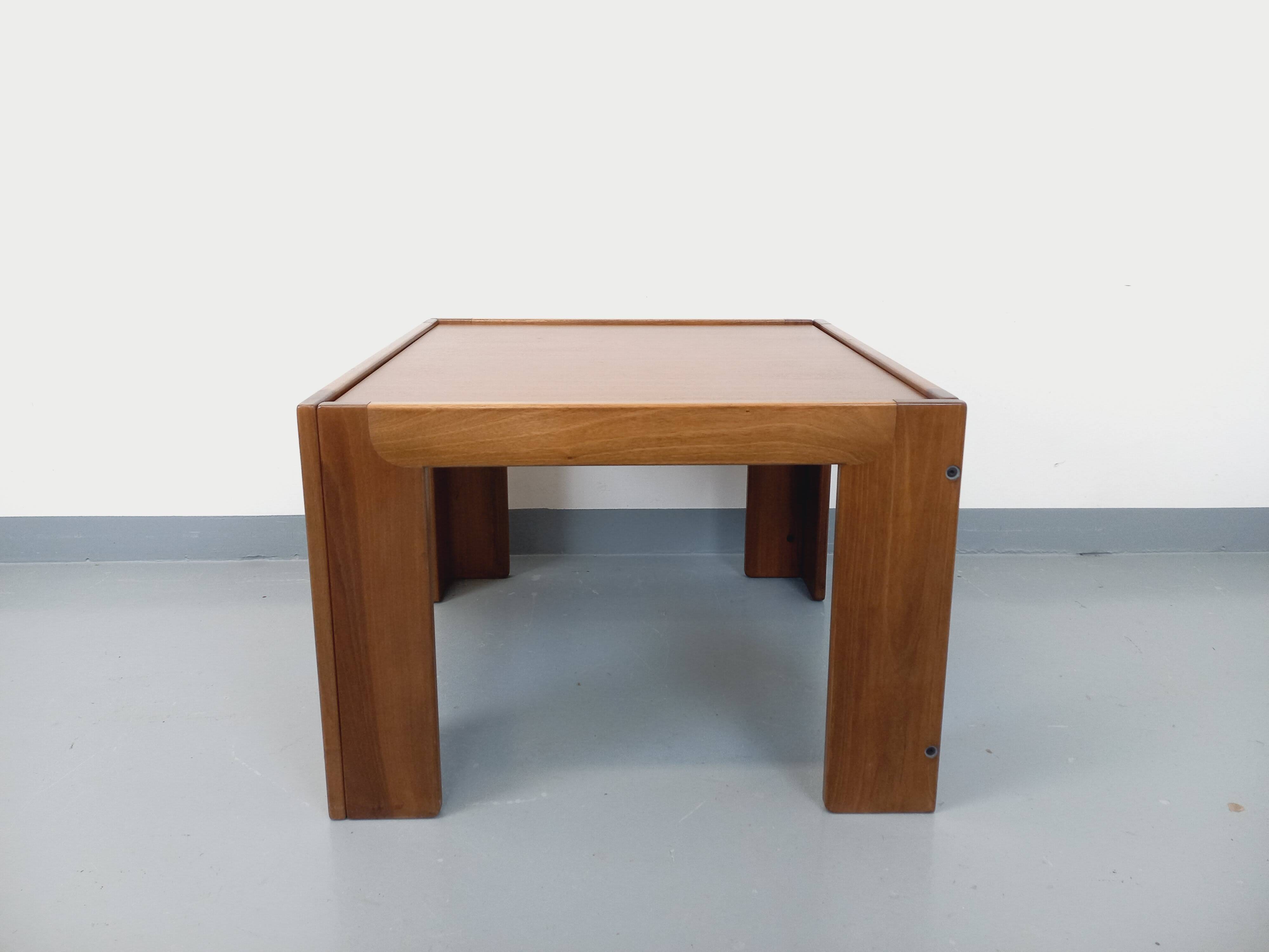 Vintage Italian square coffee table by Afra and Tobia Scarpa for Cassina
