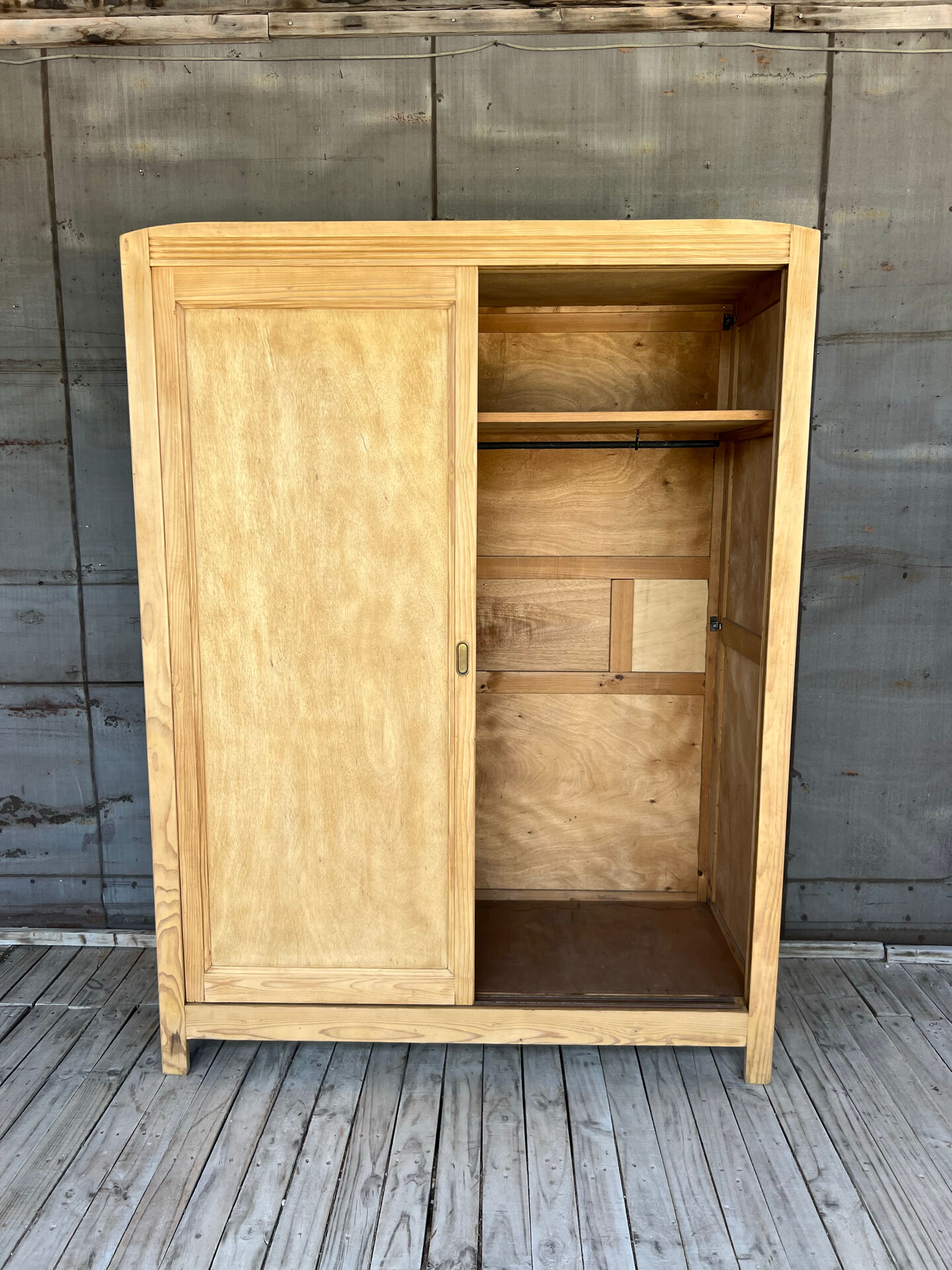 Raw wood wardrobe