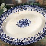 Oval dish Longwy model Louis XV white and blue 1850