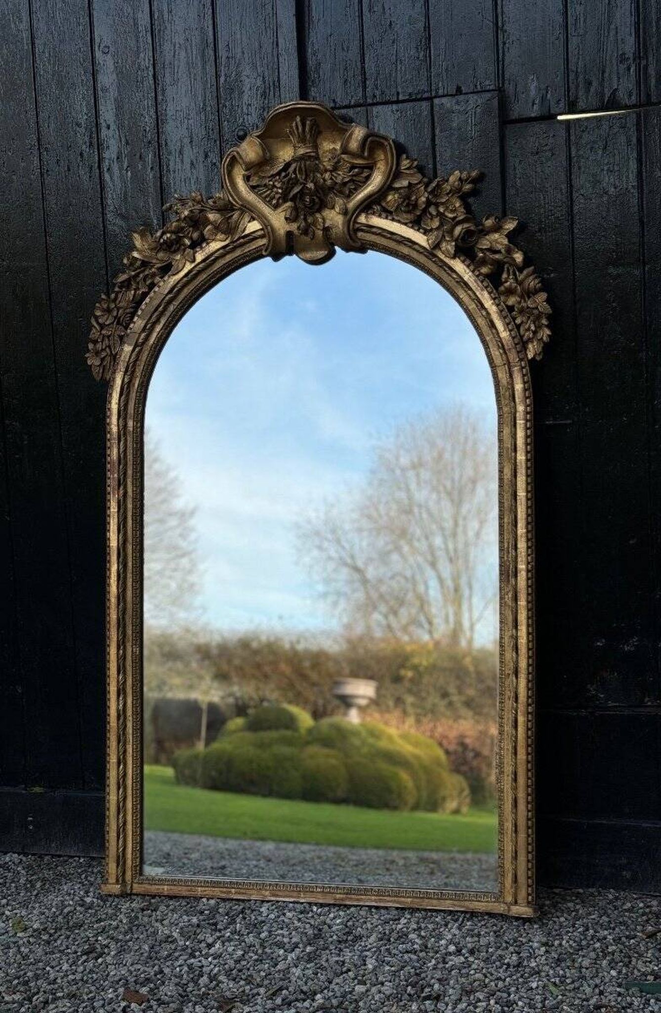 Mirror, Louis XVI Mantelpiece in Carved and Gilded Wood, 18th Century