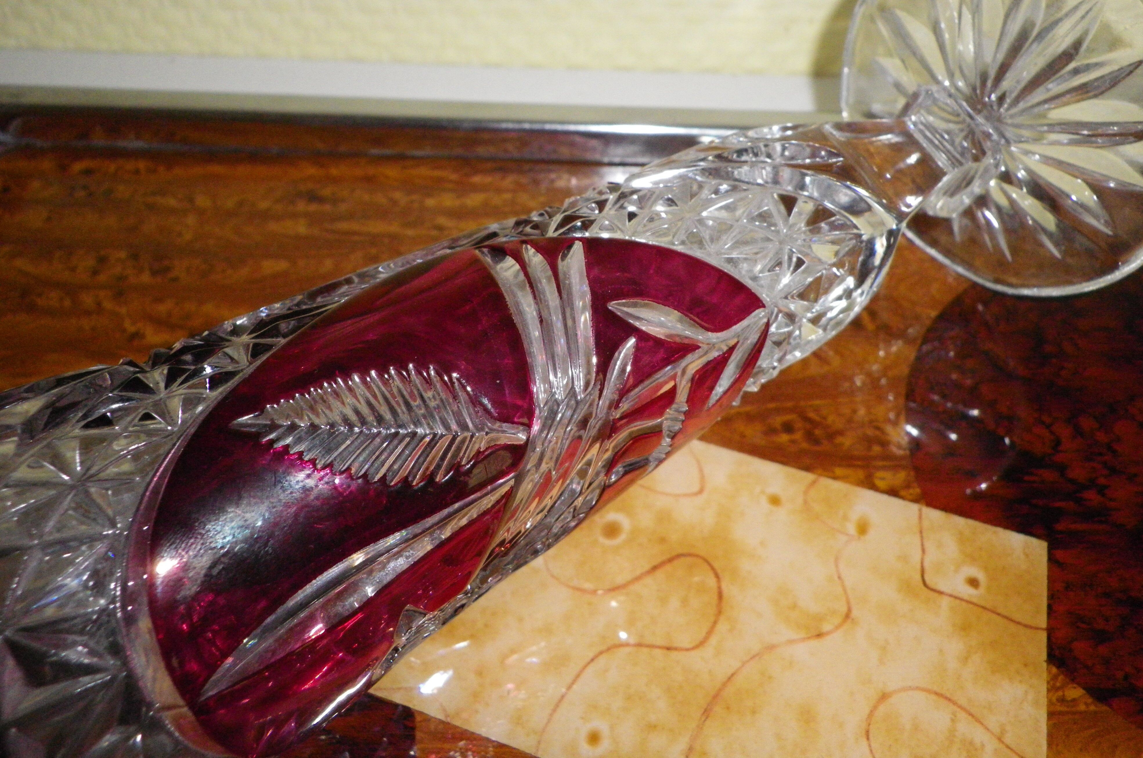 Cut crystal vase - 1960s