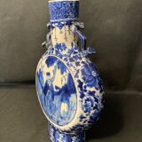 Porcelain gourd vase, signature China, 19th century