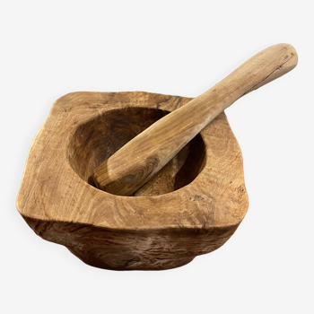 Wooden mortar