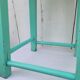 Tabouret en bois bleu