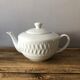 Porcelain tea maker