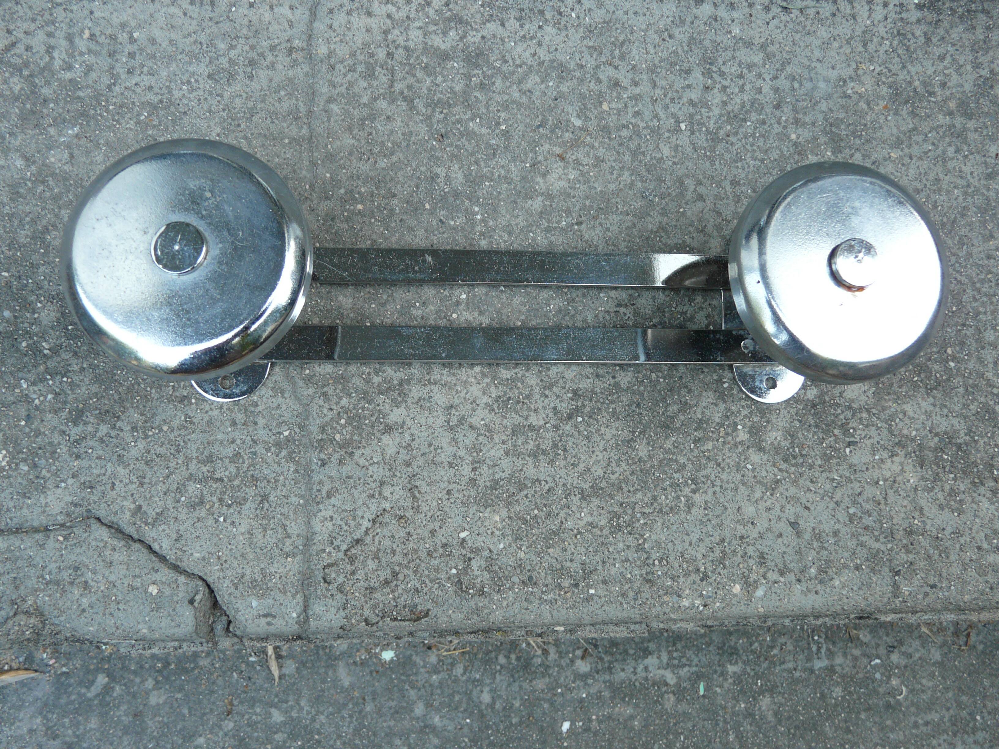 Wall coat rack 2 hooks in chromed metal