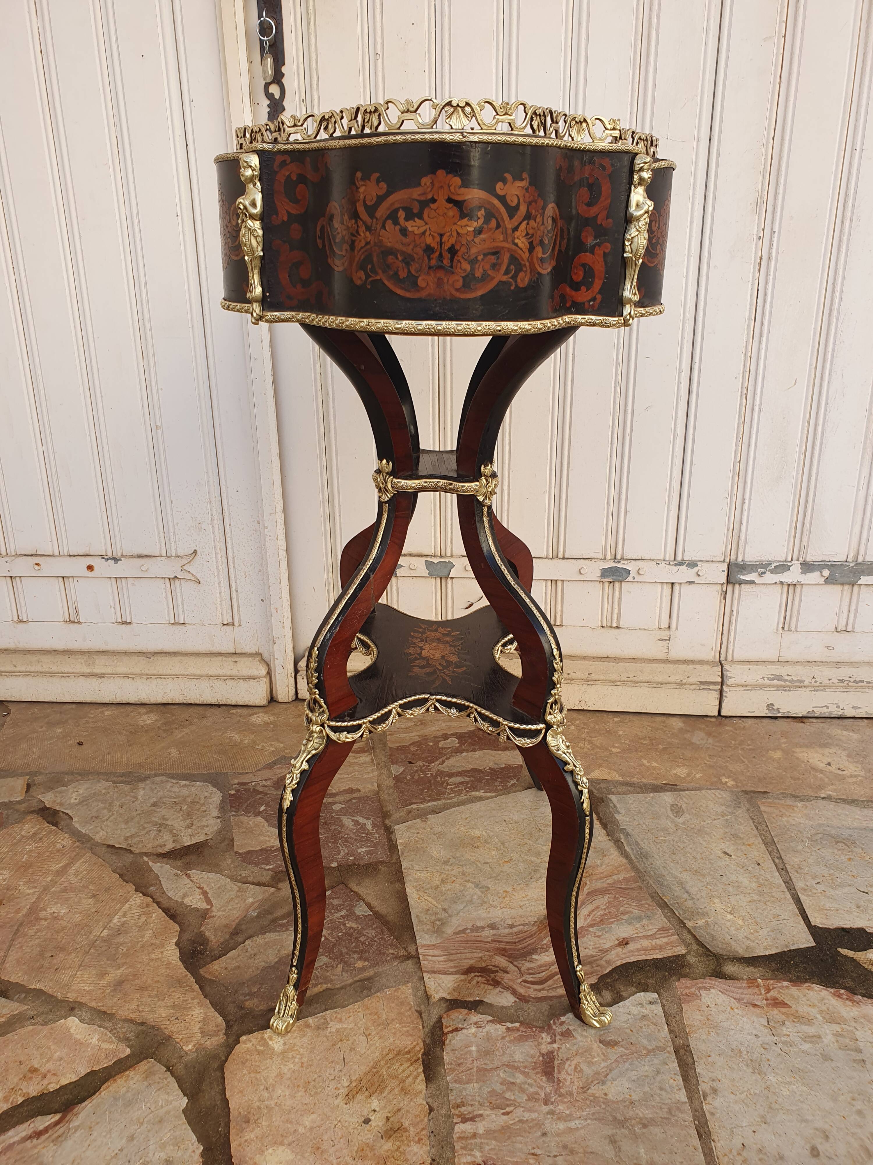 Napoleon III planter in marquetry, 1860 period