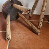 Paire de tabourets tripodes brutalistes