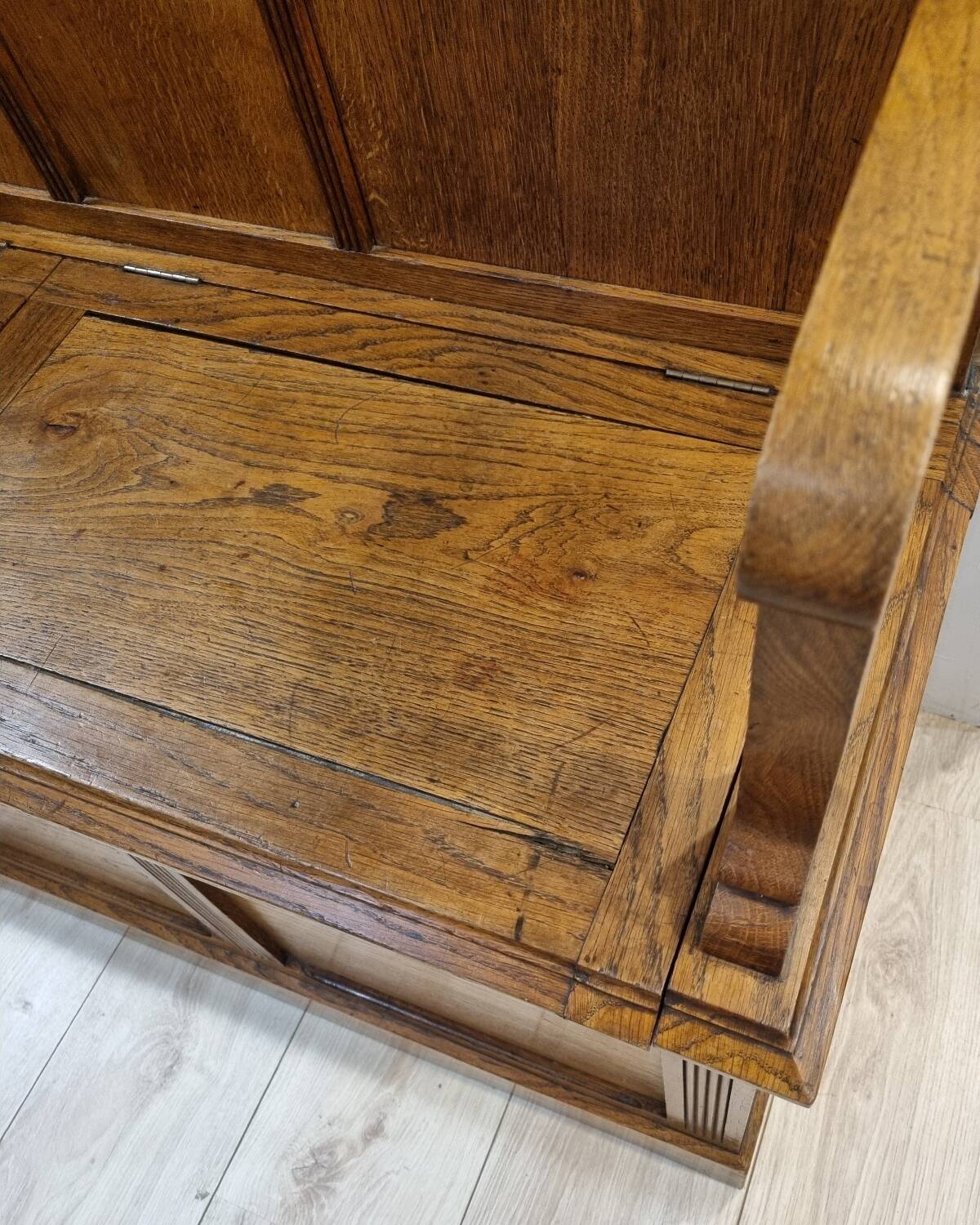 Oak storage bench