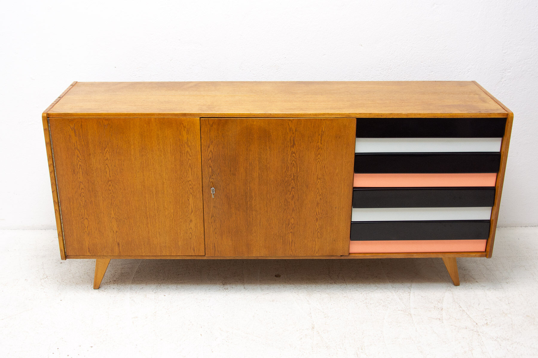 Mid Century U-460 sideboard by Jiří Jiroutek for Interiér Praha
