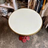 Bistro table in burgundy metal and ecru melamine