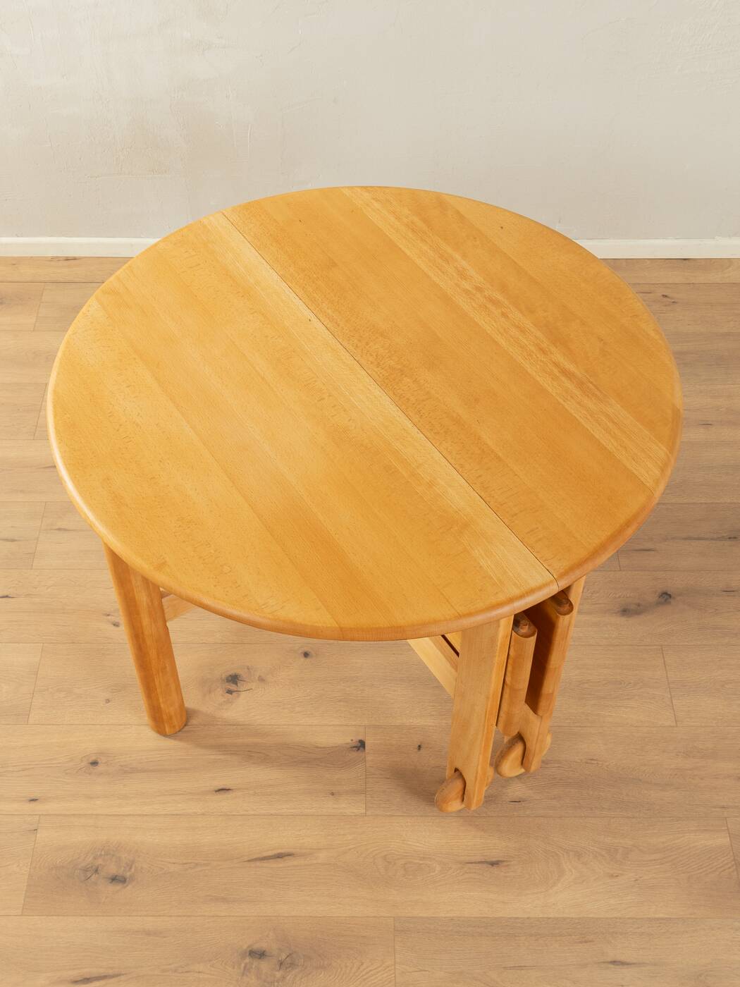 Vintage Dining Room Set, extendable Table and Chairs