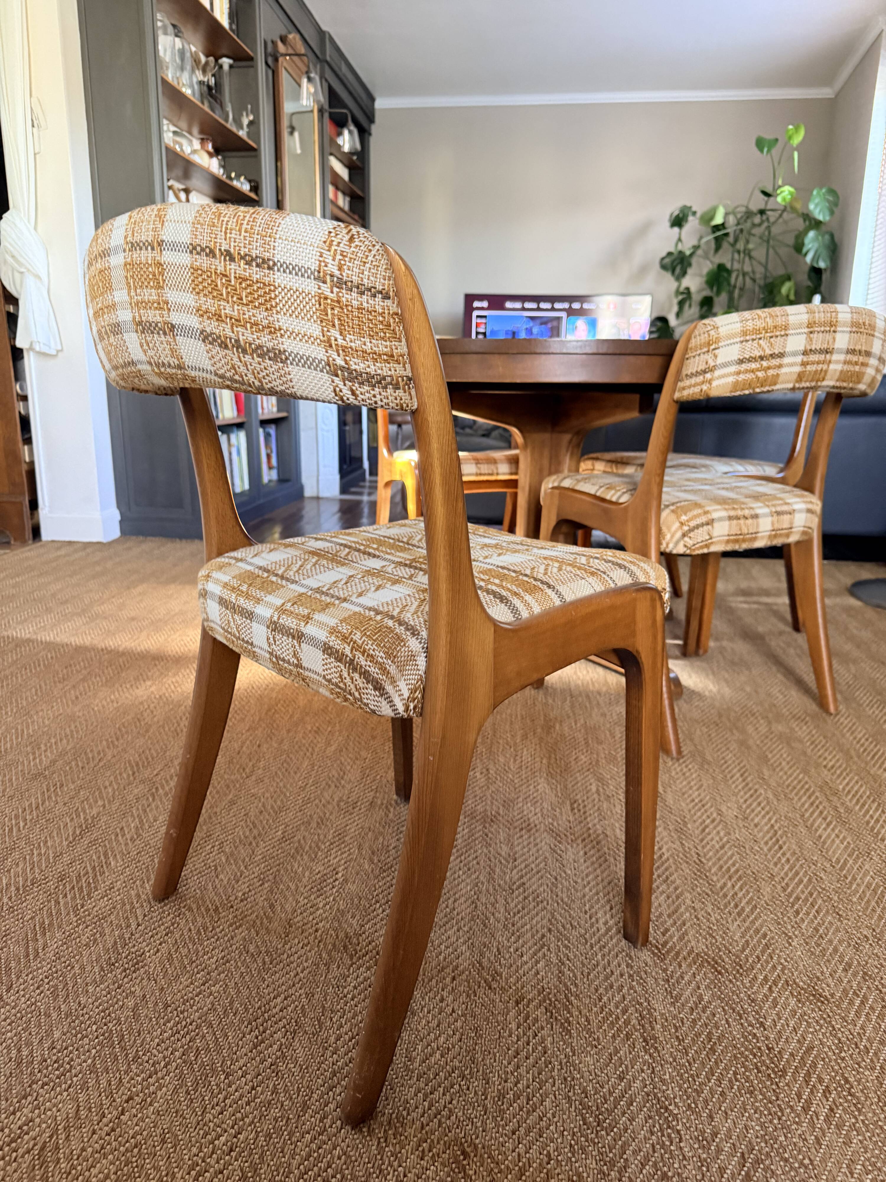 Lot de 4 chaises vintage self