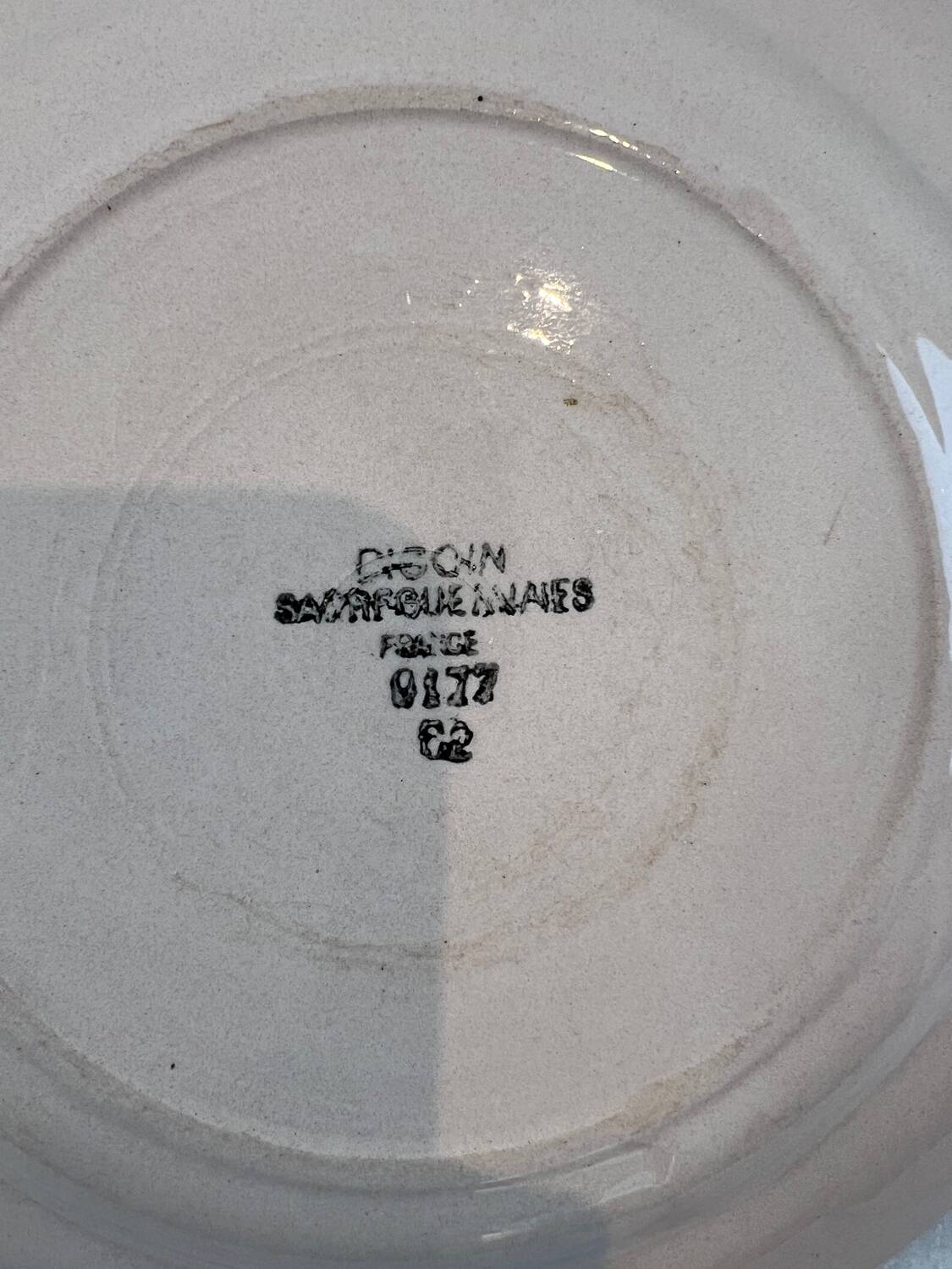 Set of four flat plates Sarreguemines Vosges