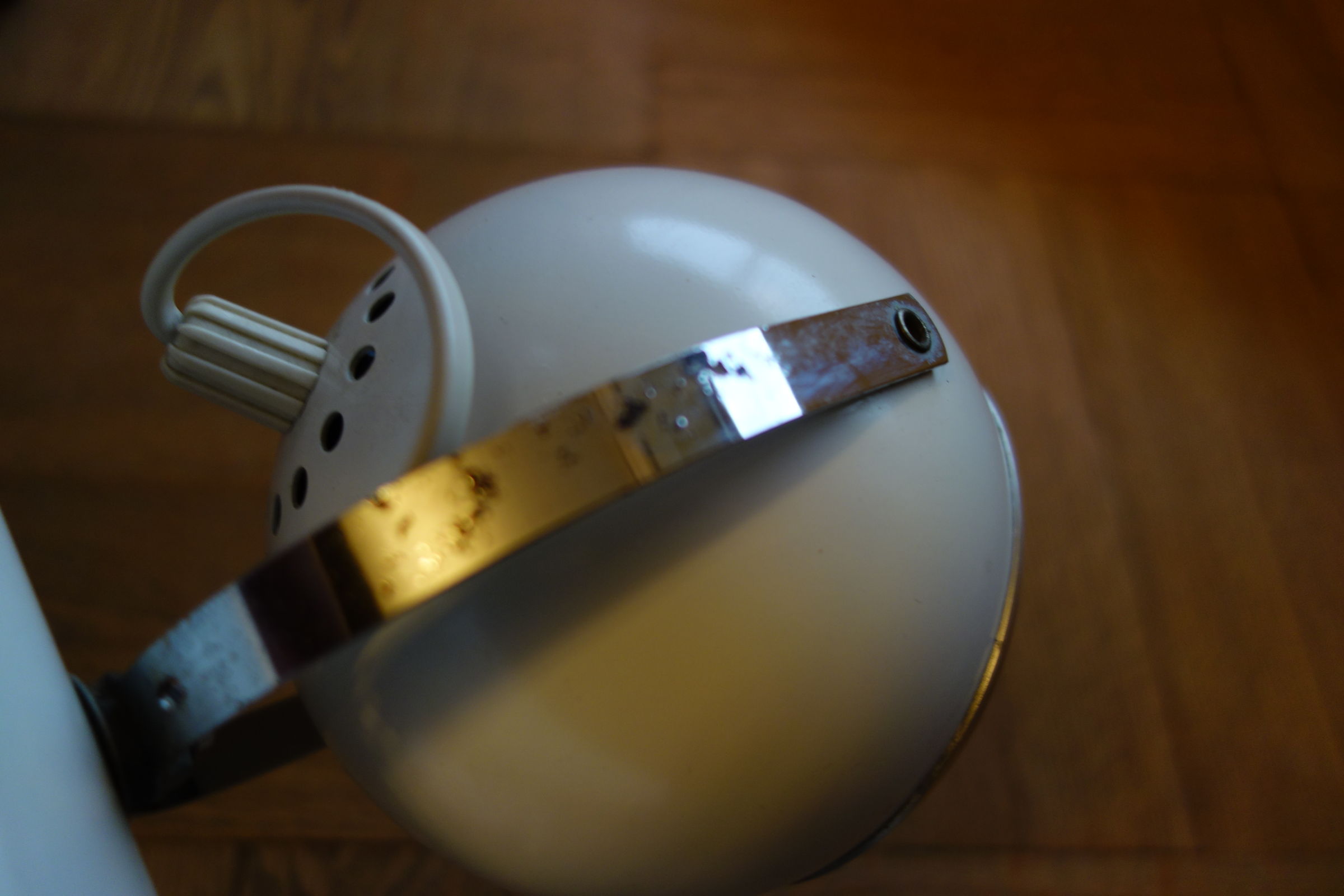 Hanging Aluminor Eyeball 1970 3 balls white