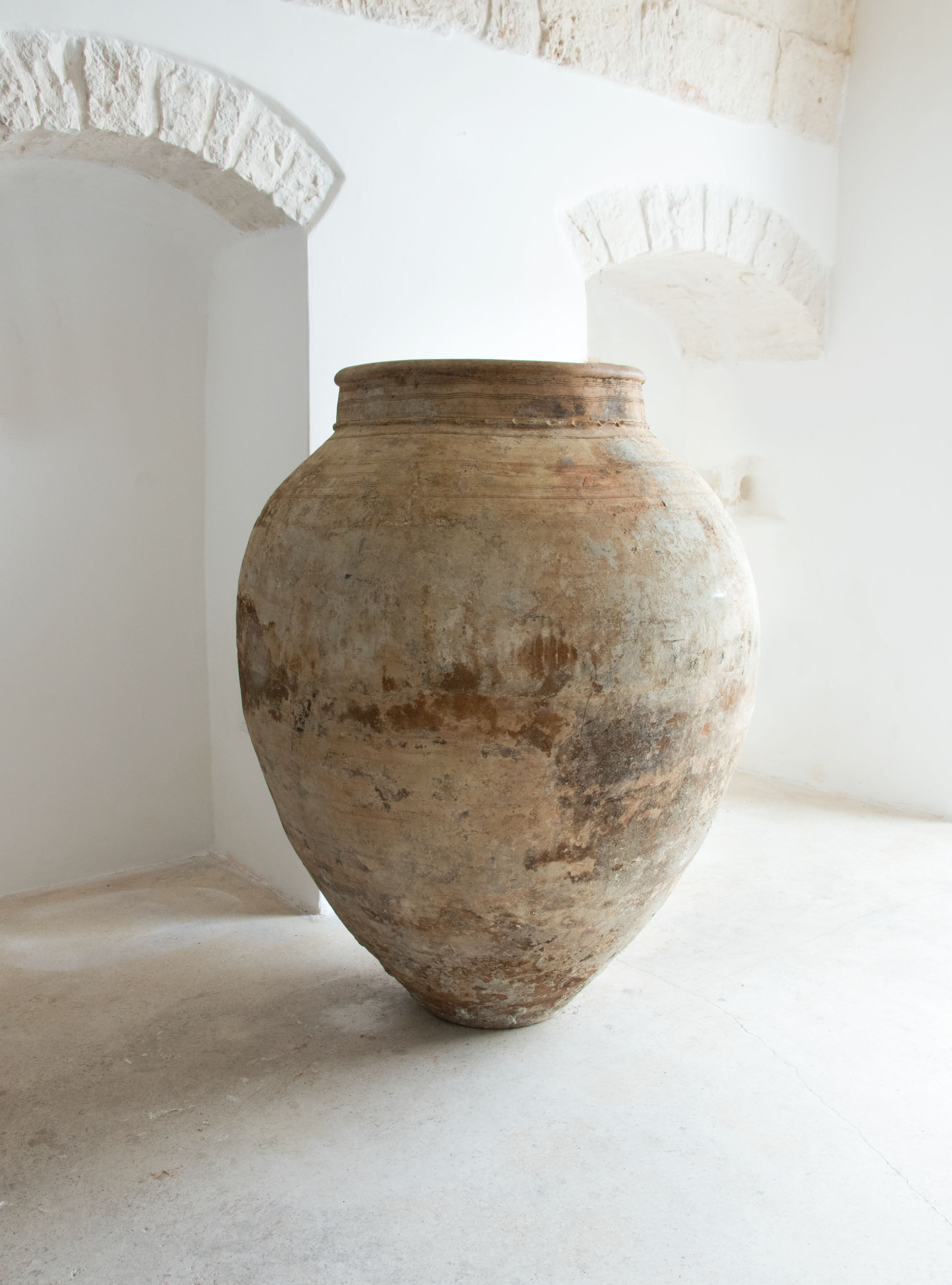 Monolithic Orcio, XIX century Italy