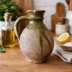 Cruche ancienne en grès émaillé – Europe, XVIIIe / début XIXe siècle