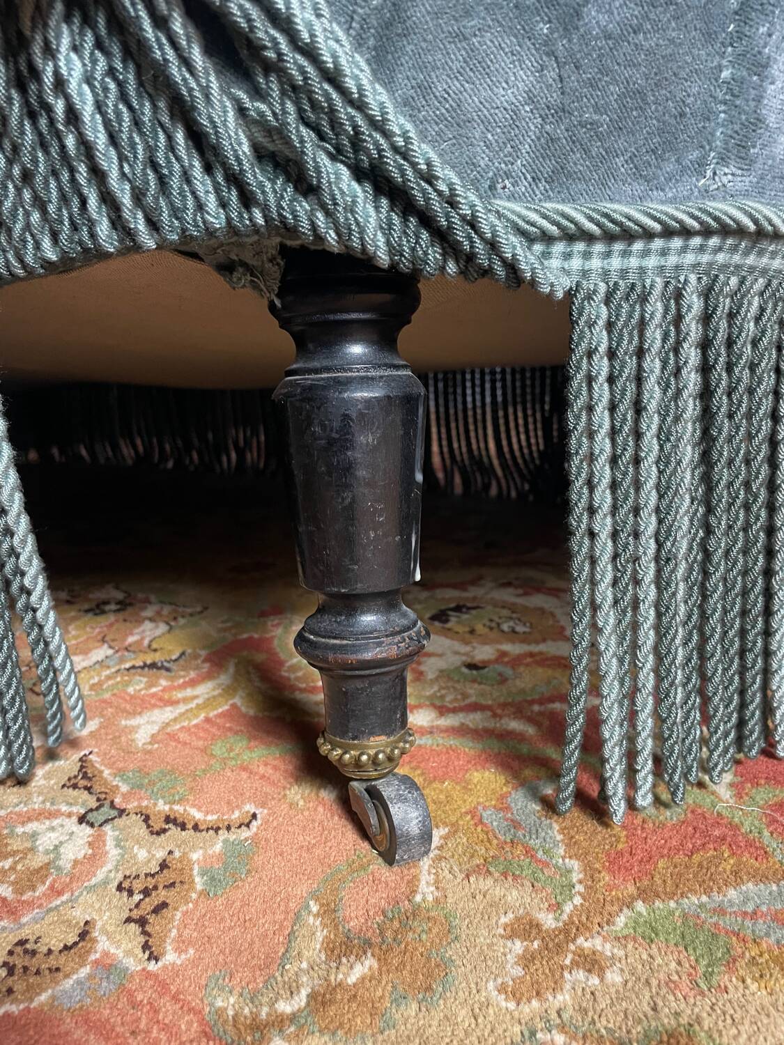 Sofa - toad bench Napoleon III period