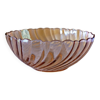 Salad bowl (small) model Rosaline from Arcoroc in pink glass