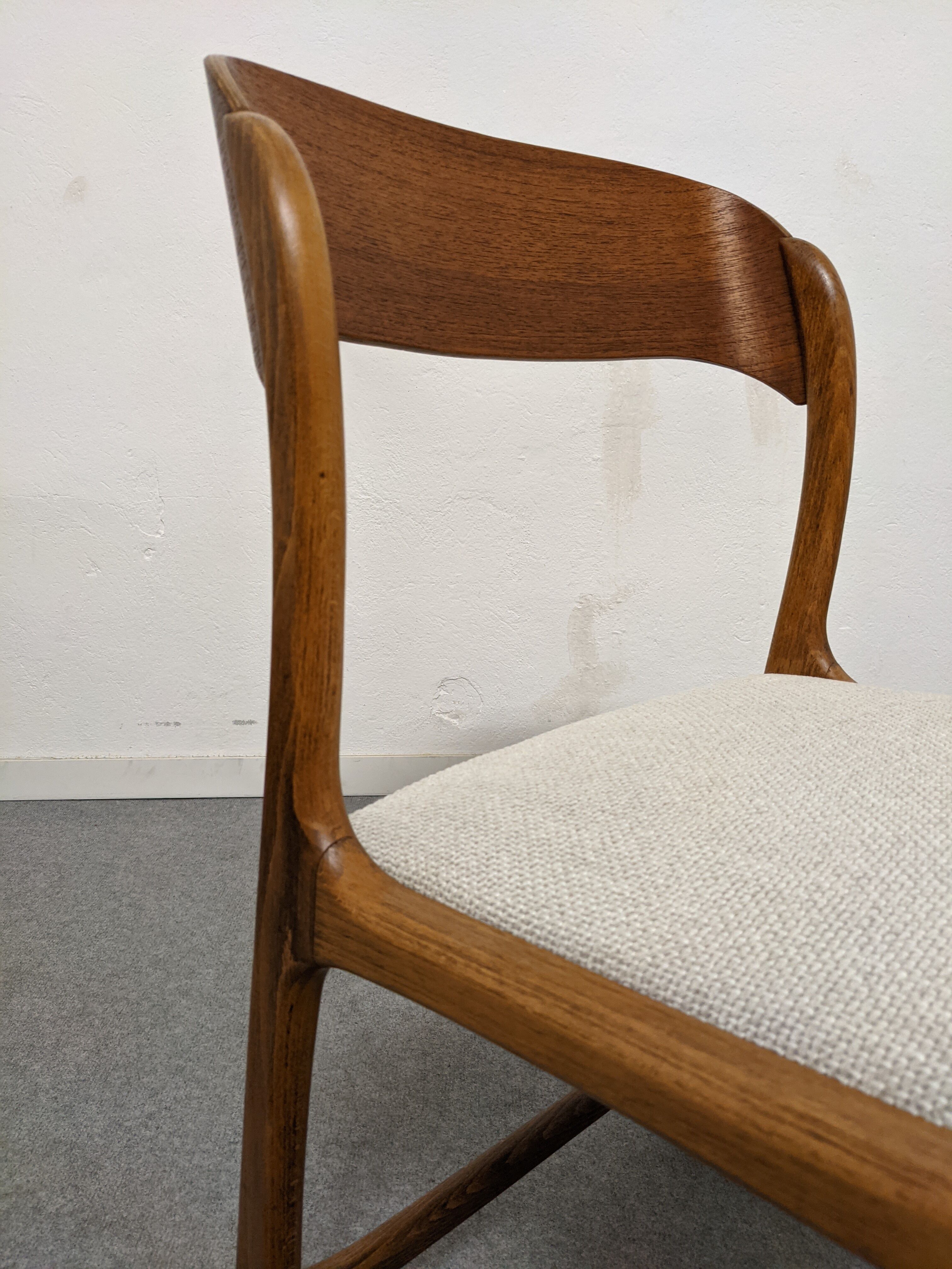 Set of 6 Baumann sleigh chairs from the 60s/70s