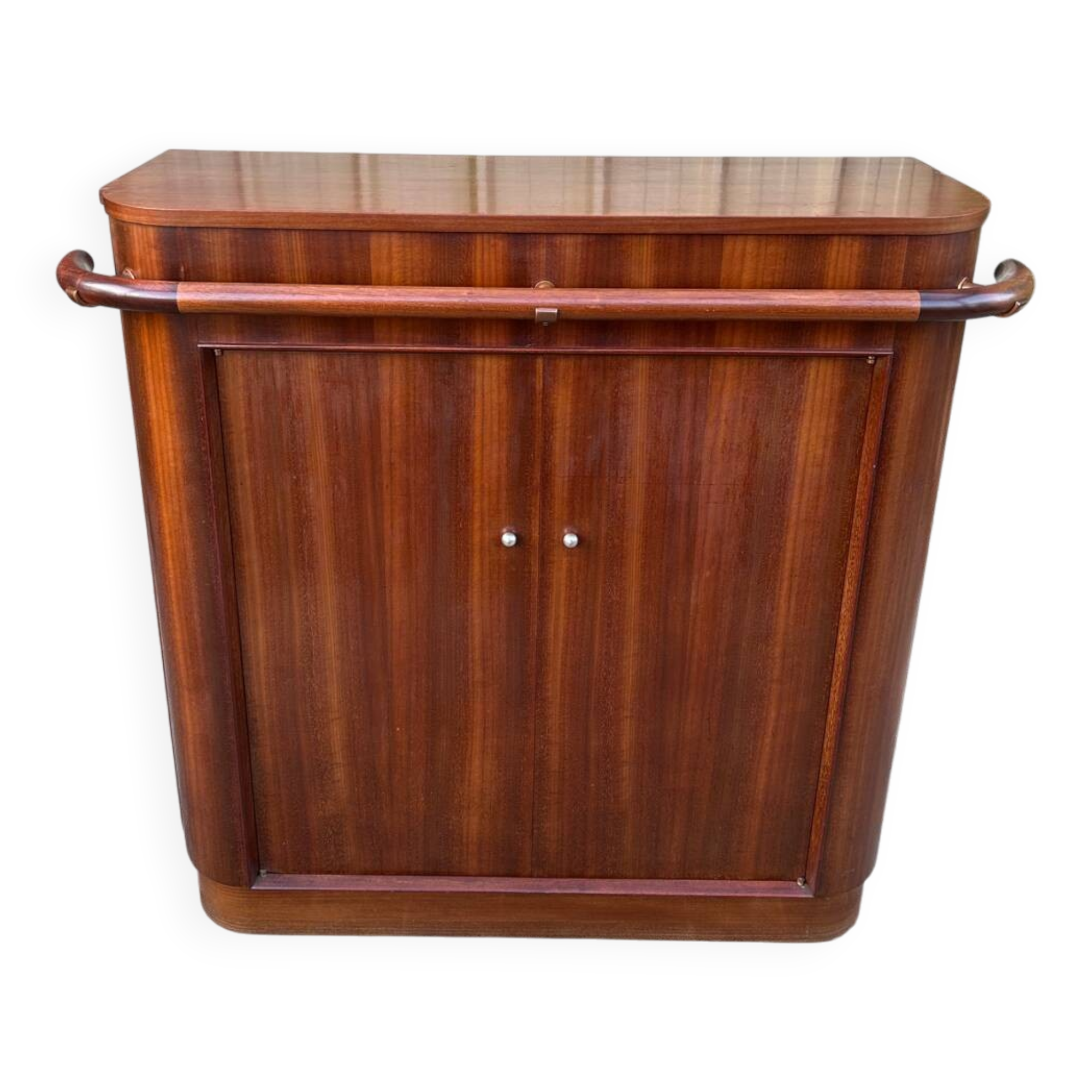 Art Deco style mahogany apartment bar