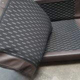 Canapé 4 places en cuir marron foncé de la maison steiner par le designer pascal daveluy modèle