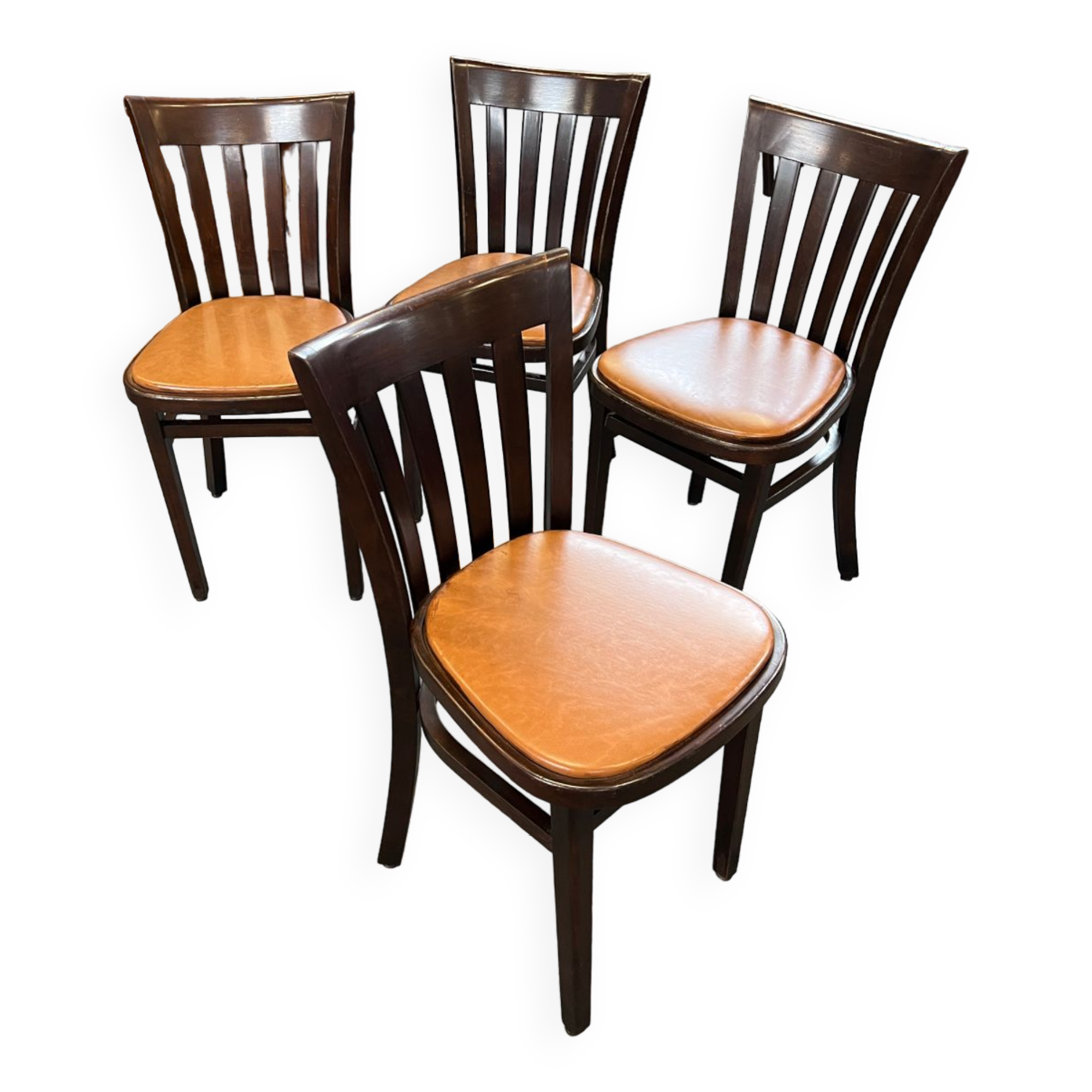 Suite de 4 chaises bistrot