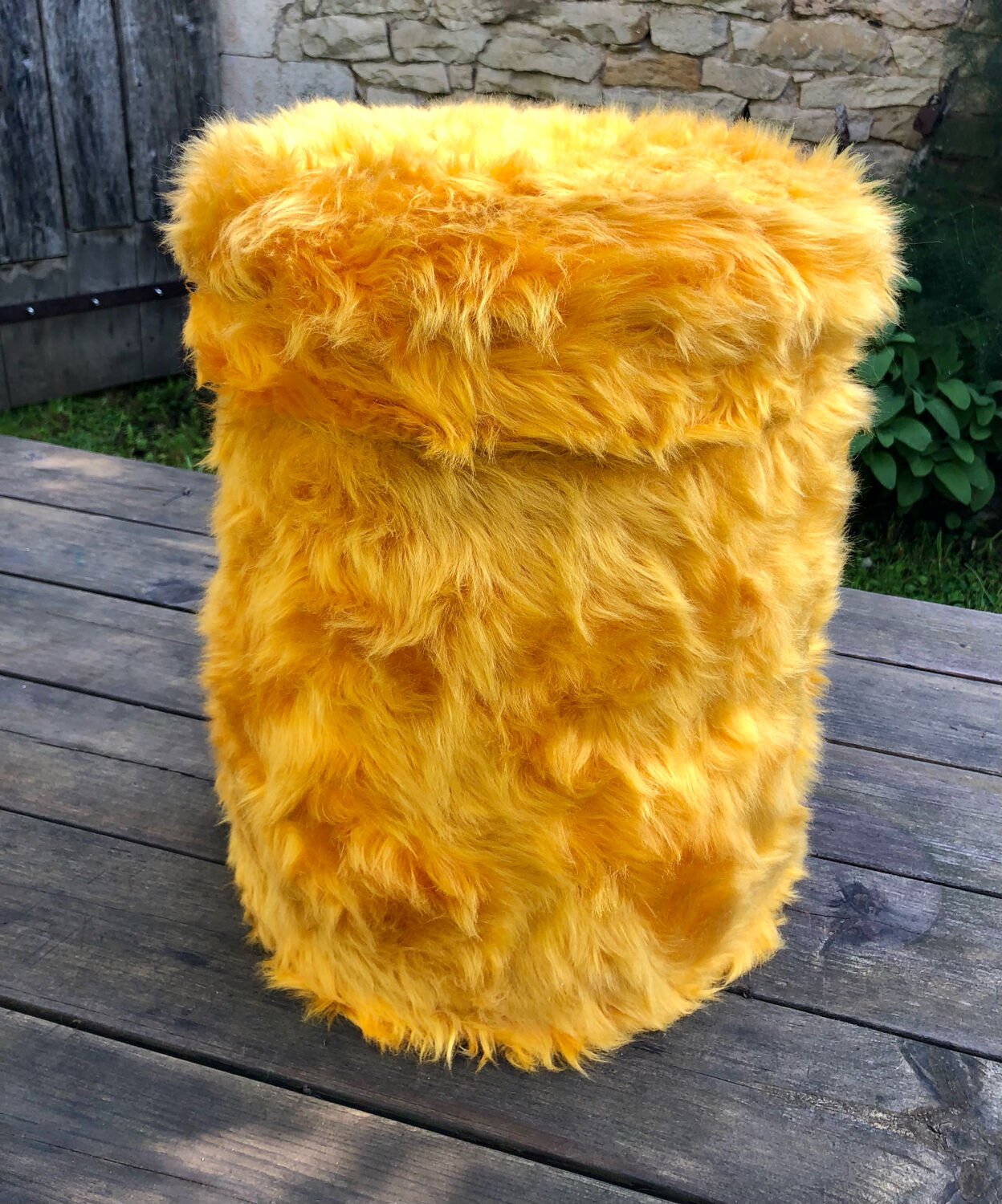 Vintage moumoute pouf